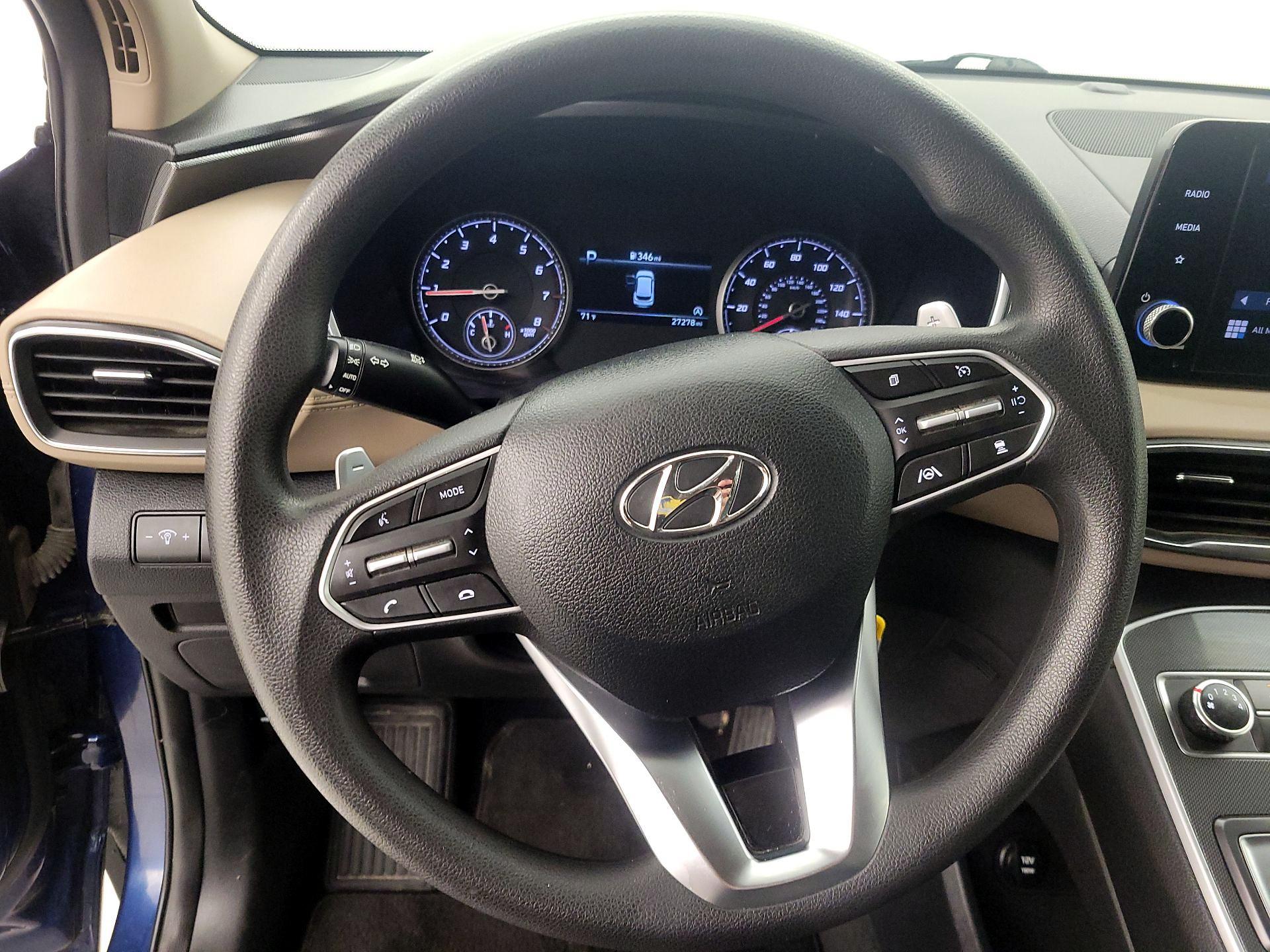 Thumbnail: 2023 Hyundai Santa Fe - 10