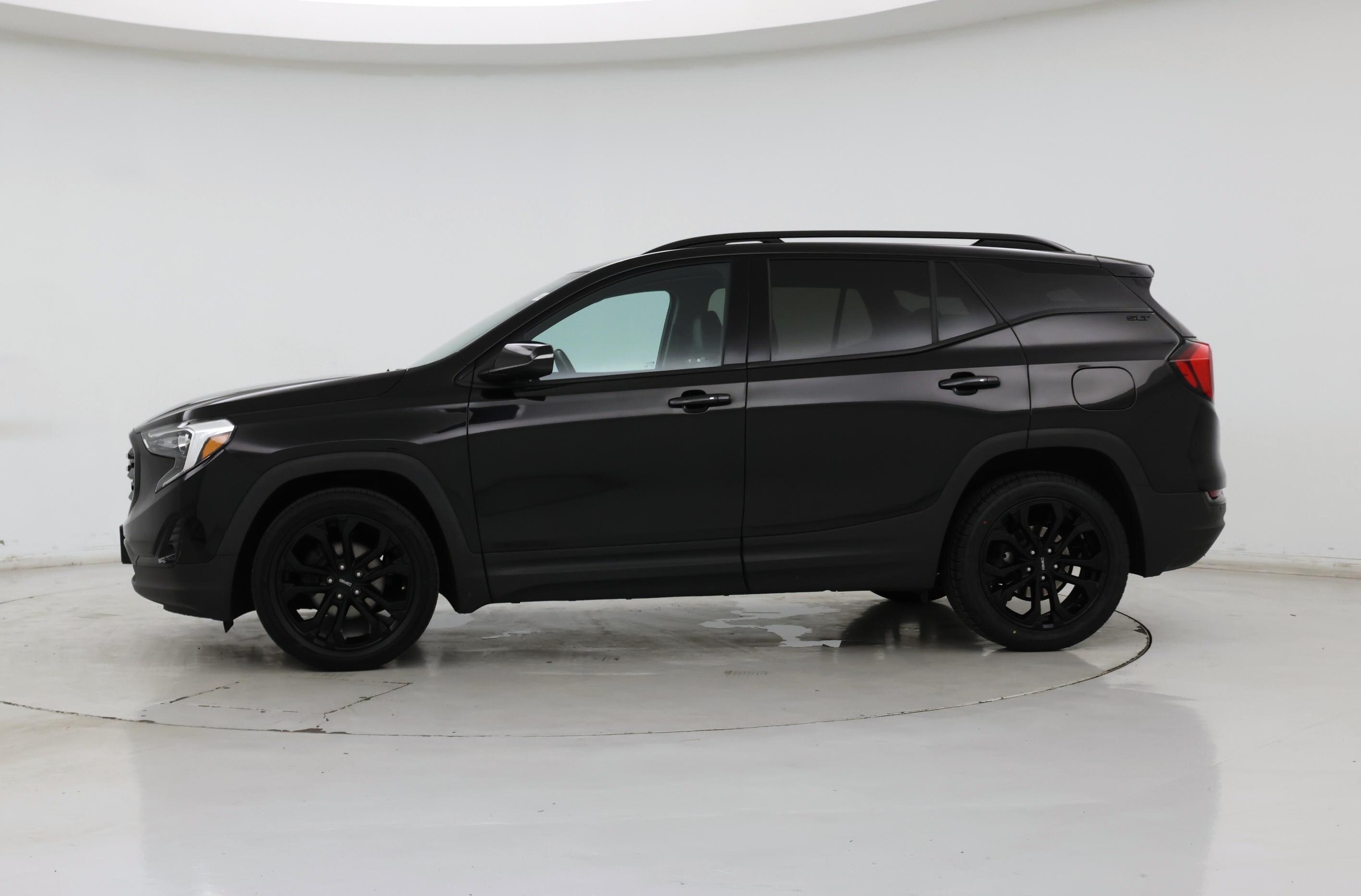 Thumbnail: 2021 GMC Terrain - 3