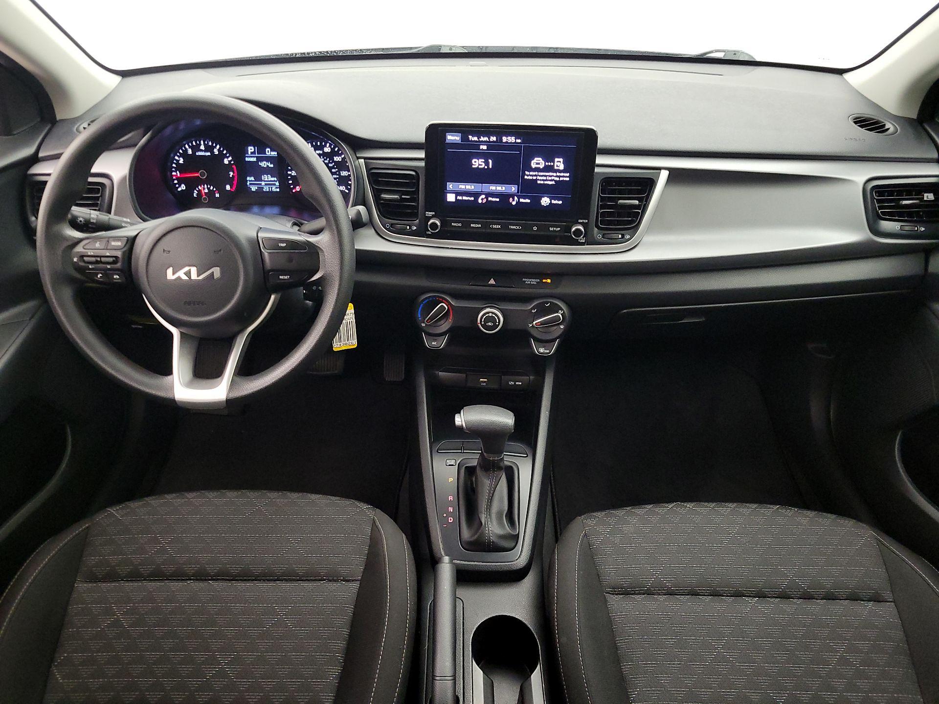 Thumbnail: 2023 Kia Rio - 9