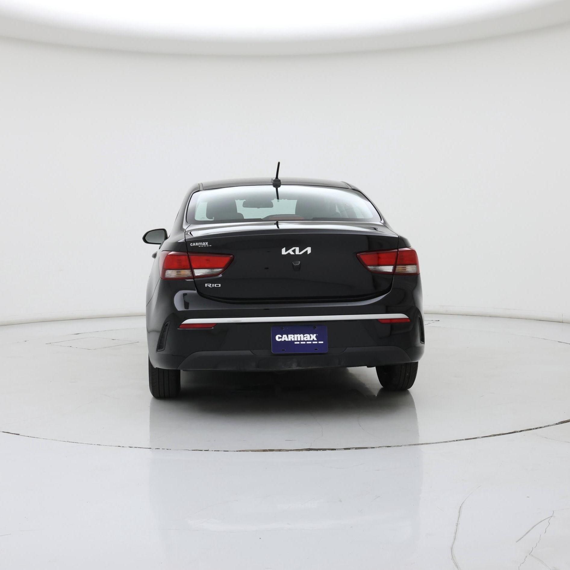 Thumbnail: 2023 Kia Rio - 6