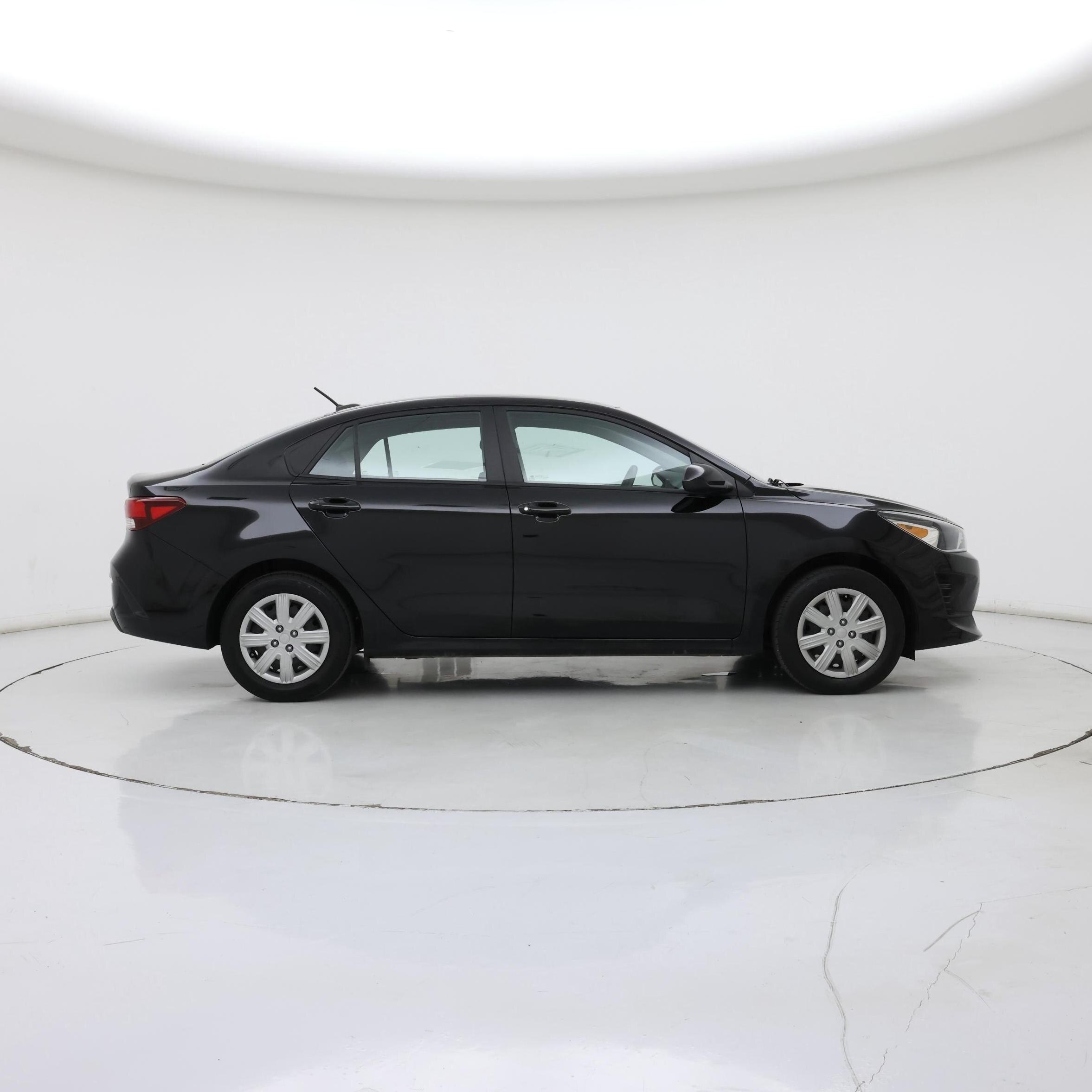Thumbnail: 2023 Kia Rio - 7