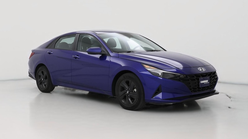 2021 Hyundai Elantra SEL Hero Image
