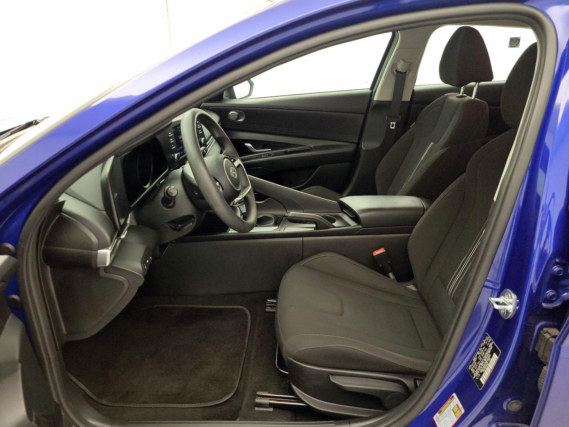 Thumbnail: 2021 Hyundai Elantra - 11