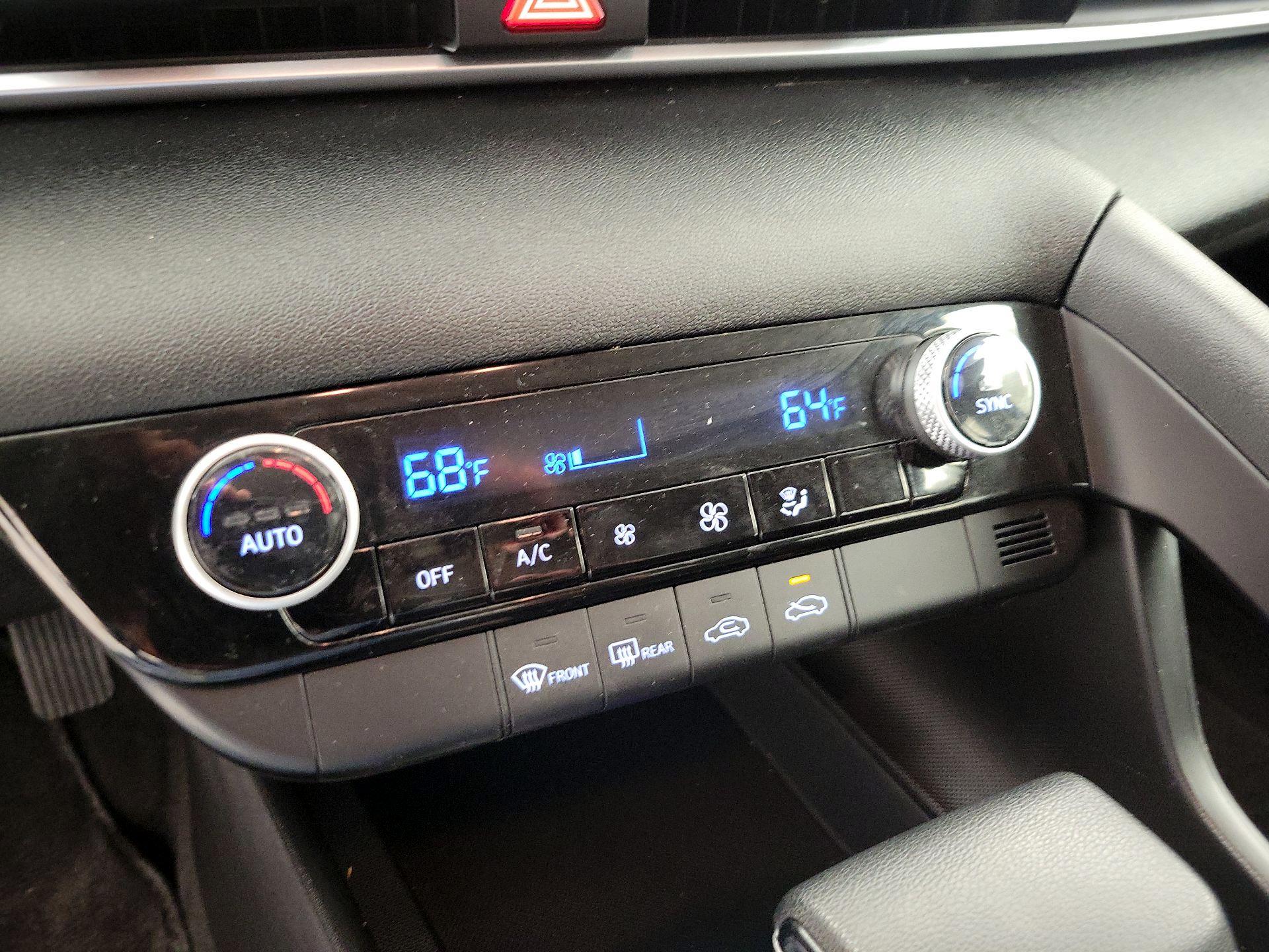 Thumbnail: 2021 Hyundai Elantra - 16