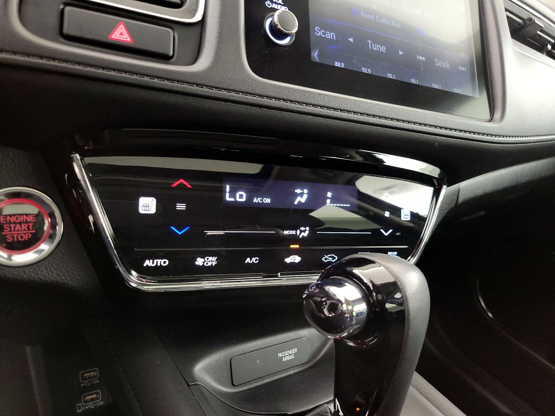 Thumbnail: 2020 Honda HR-V - 16