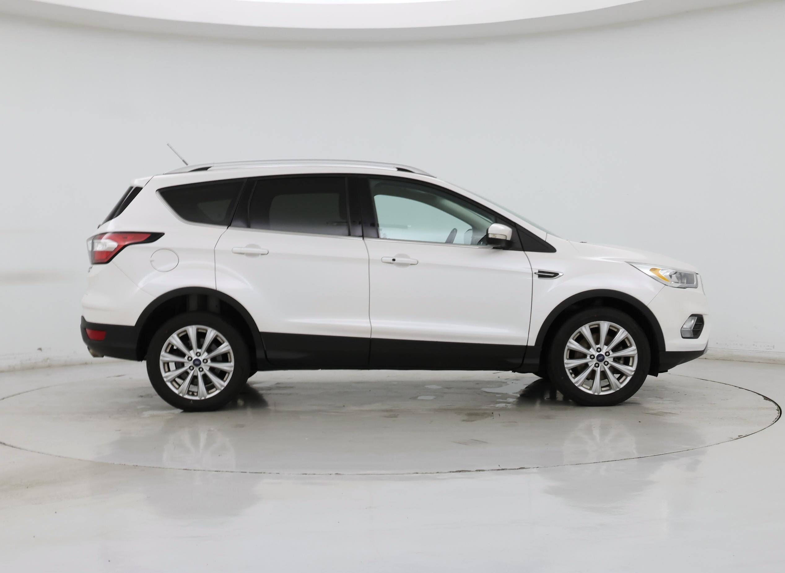 Thumbnail: 2017 Ford Escape - 7