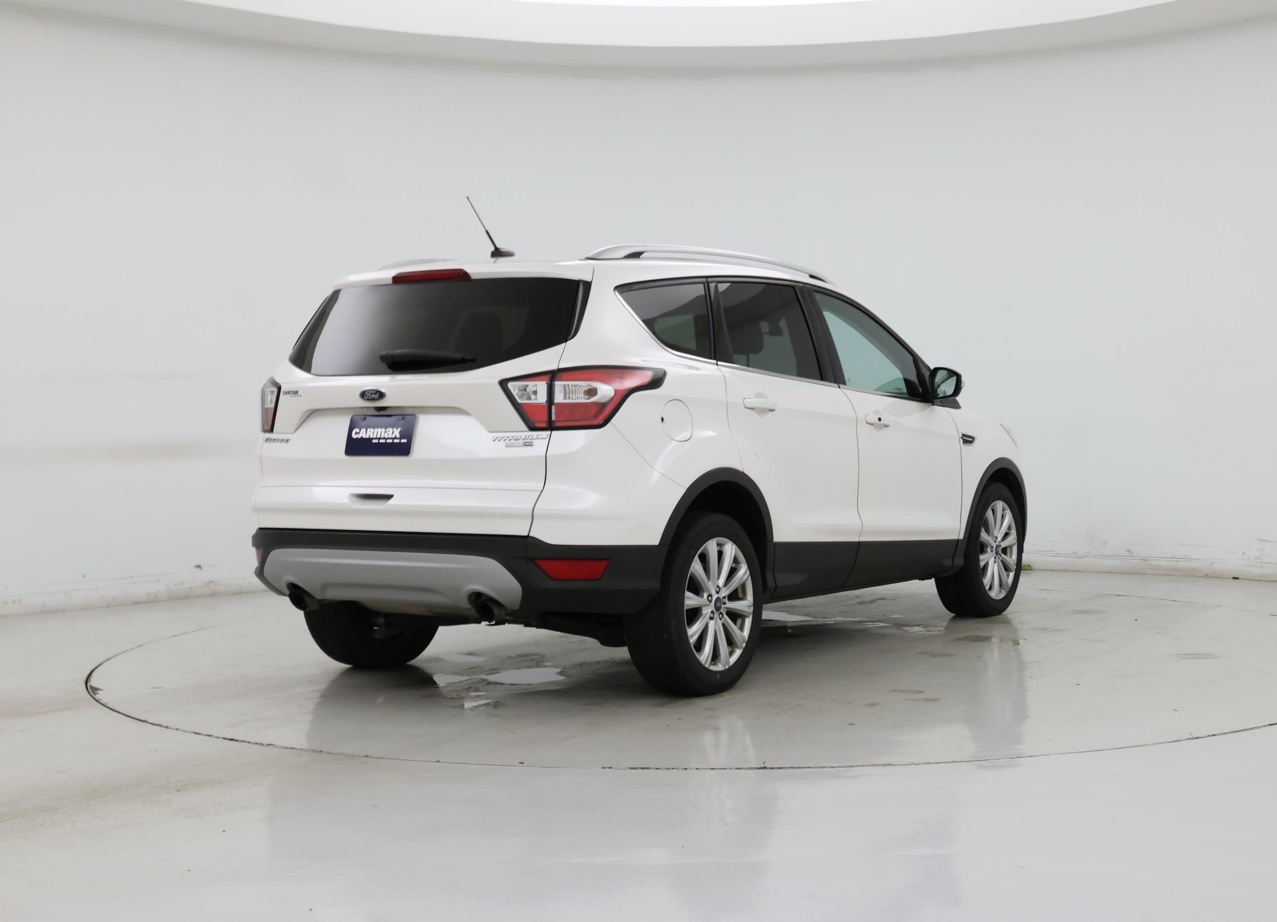 Thumbnail: 2017 Ford Escape - 8