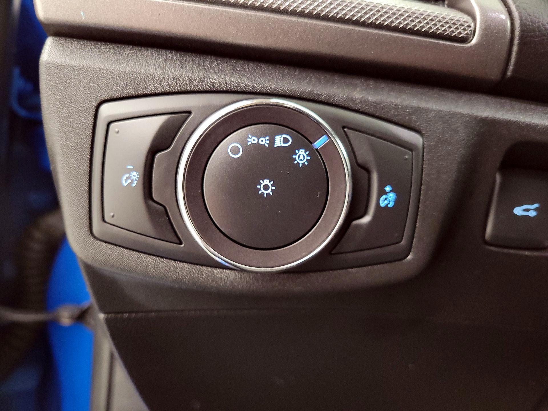 Thumbnail: 2019 Ford Fusion - 13