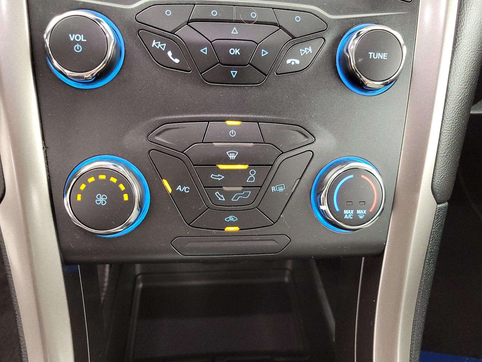 Thumbnail: 2019 Ford Fusion - 16