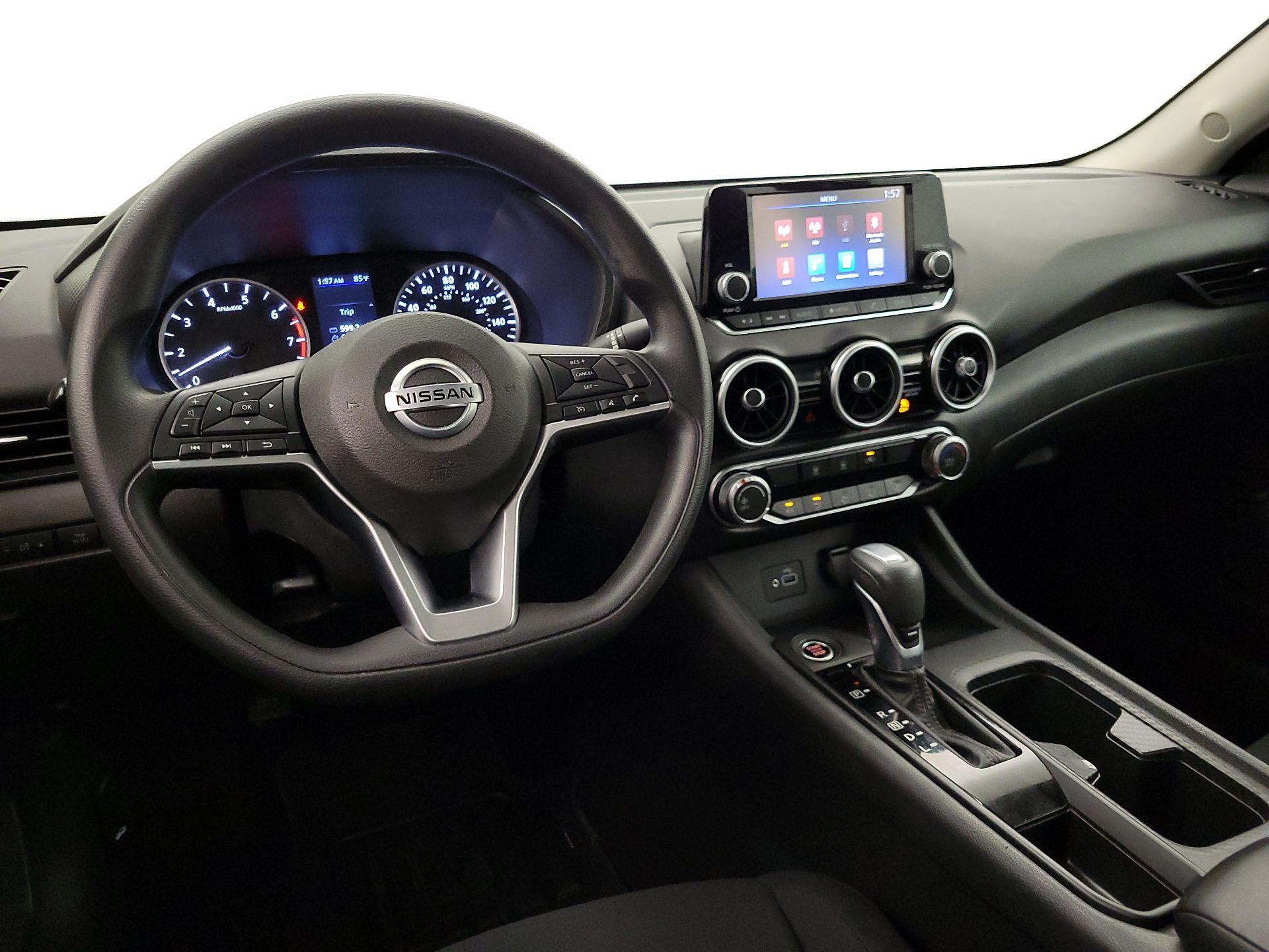 Thumbnail: 2022 Nissan Sentra - 9