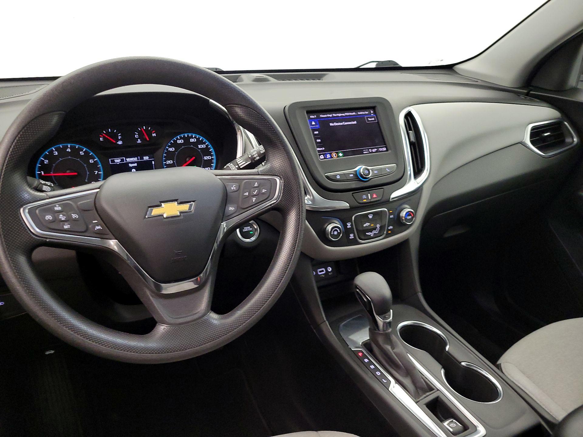 Thumbnail: 2022 Chevrolet Equinox - 9