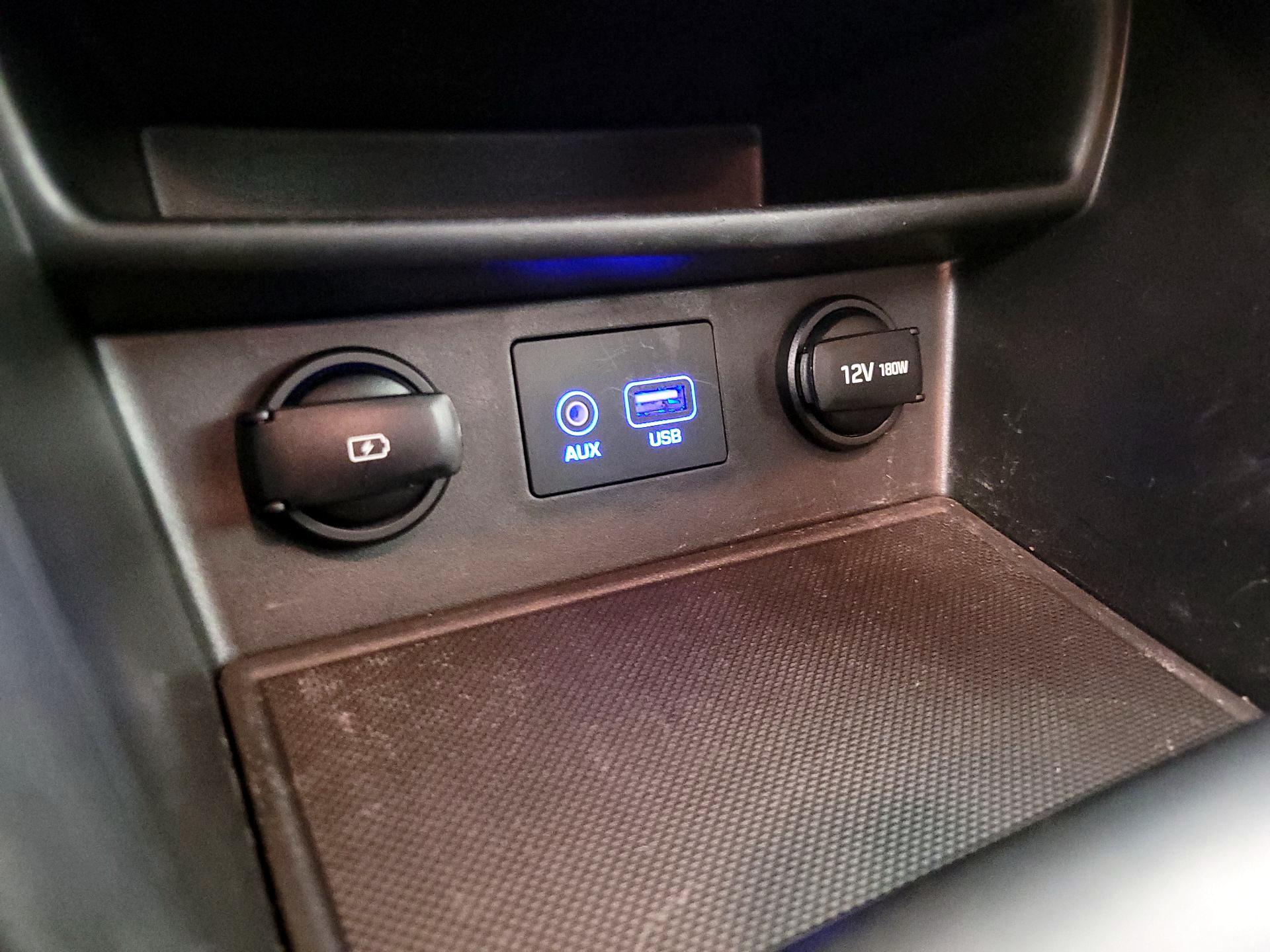 Thumbnail: 2021 Hyundai Kona - 18
