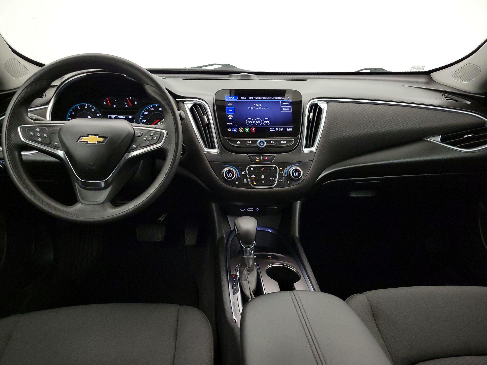 Thumbnail: 2021 Chevrolet Malibu - 9