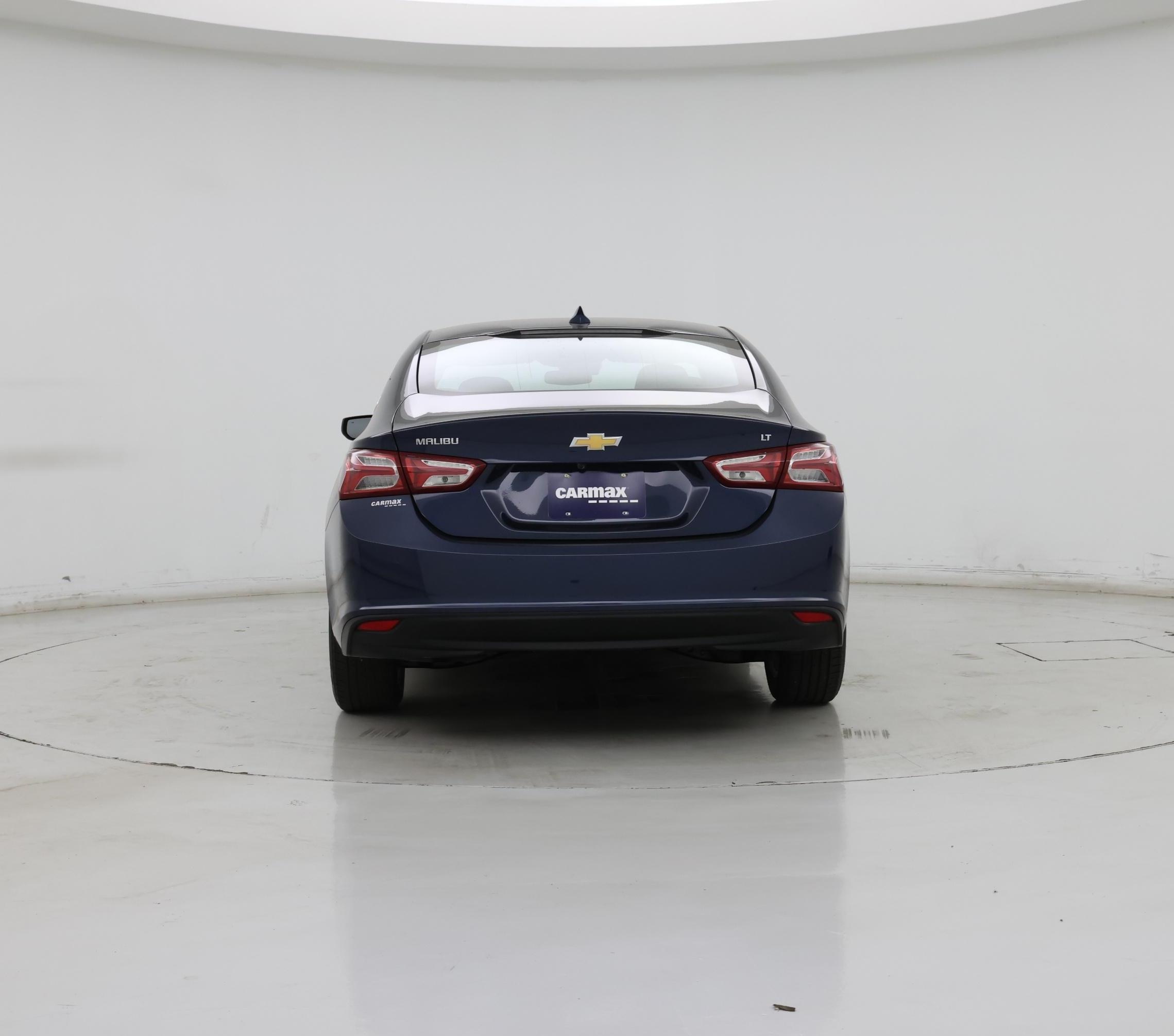 Thumbnail: 2021 Chevrolet Malibu - 6