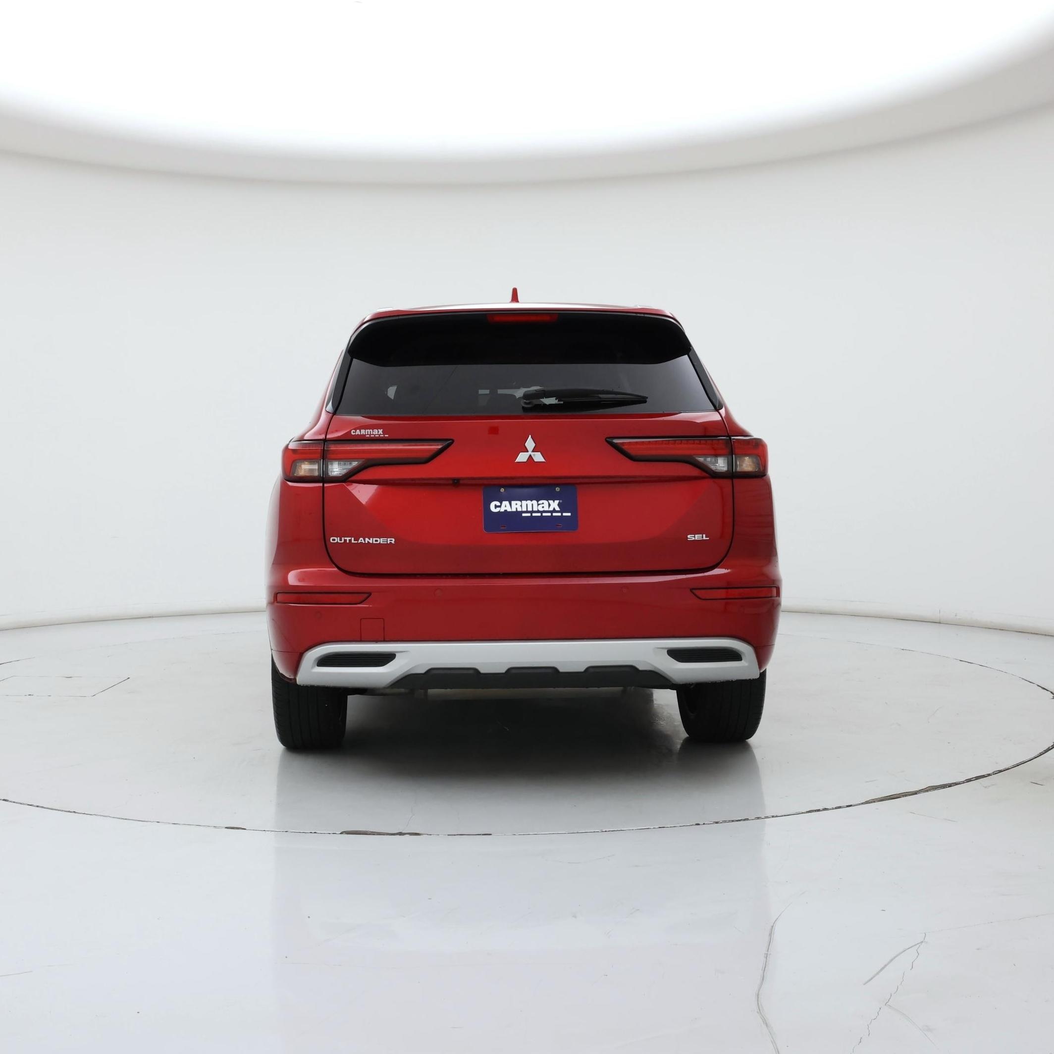 Thumbnail: 2023 Mitsubishi Outlander - 6