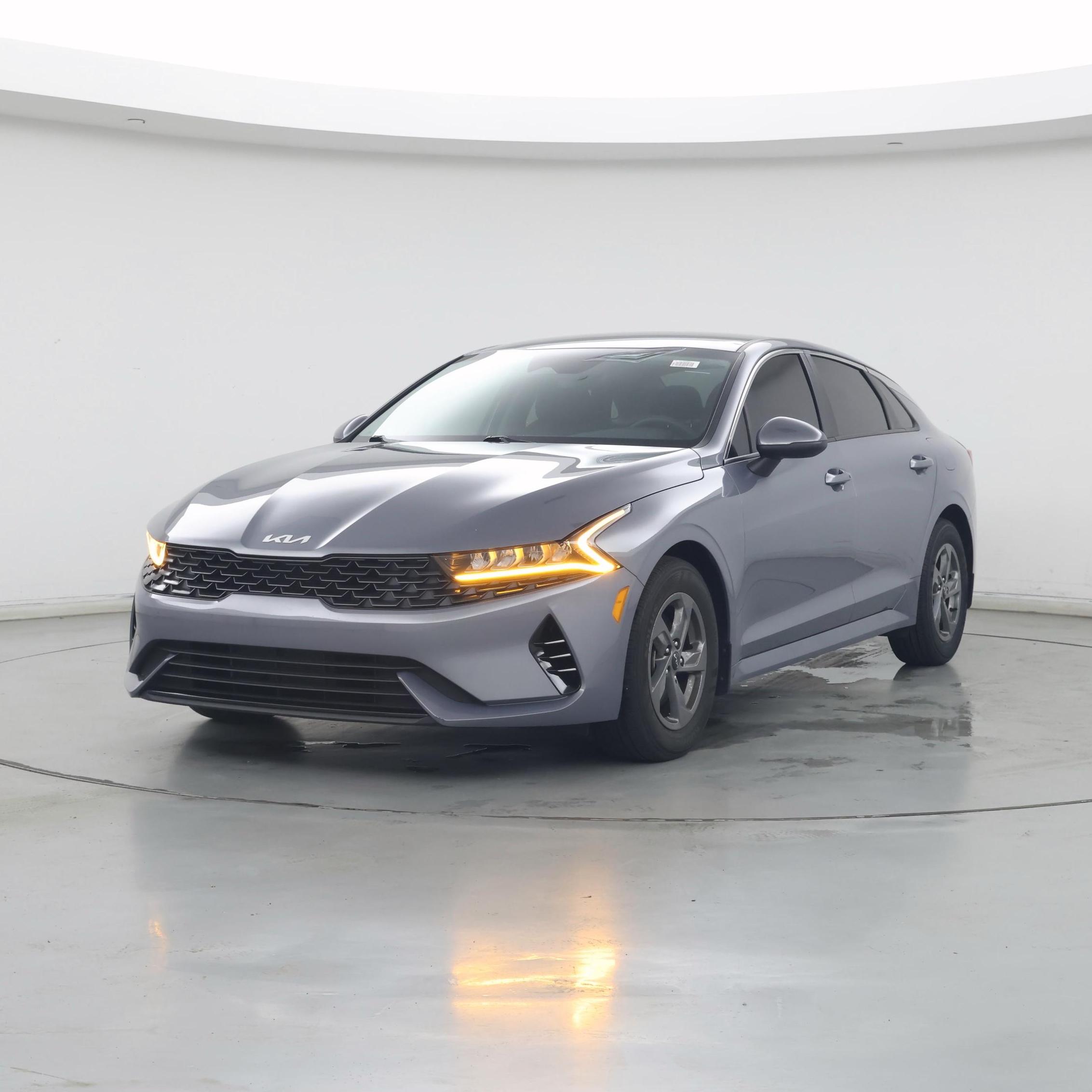 Thumbnail: 2023 Kia K5 - 4