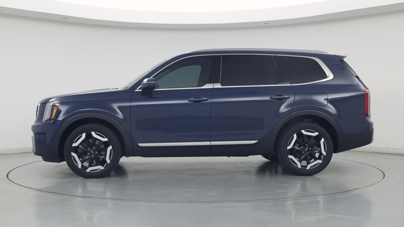 2023 Kia Telluride S 3