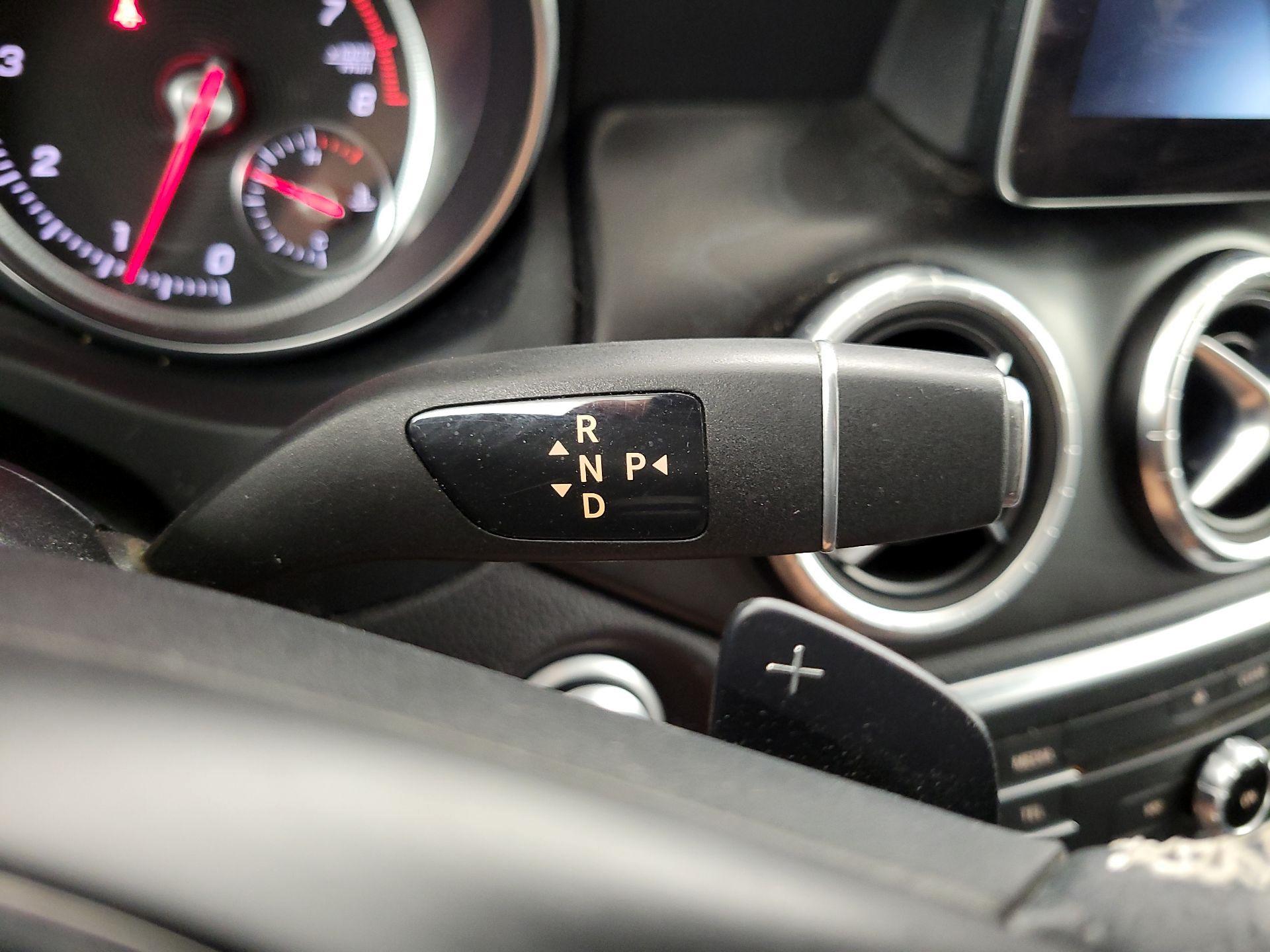 Thumbnail: 2018 Mercedes-Benz CLA - 18