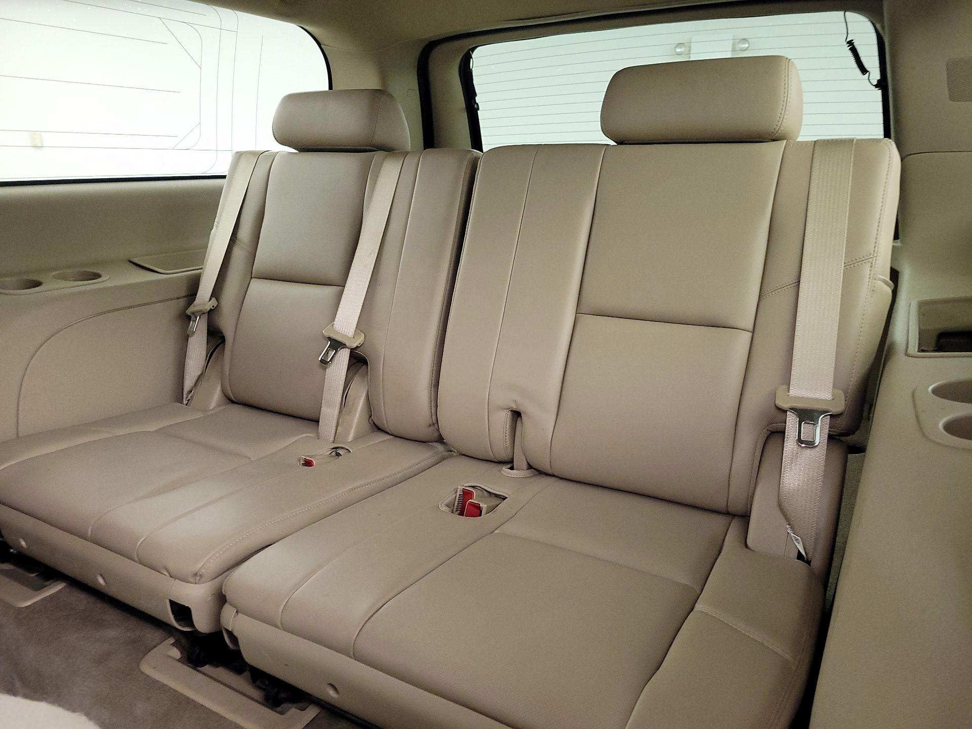 Thumbnail: 2013 GMC Yukon XL - 20