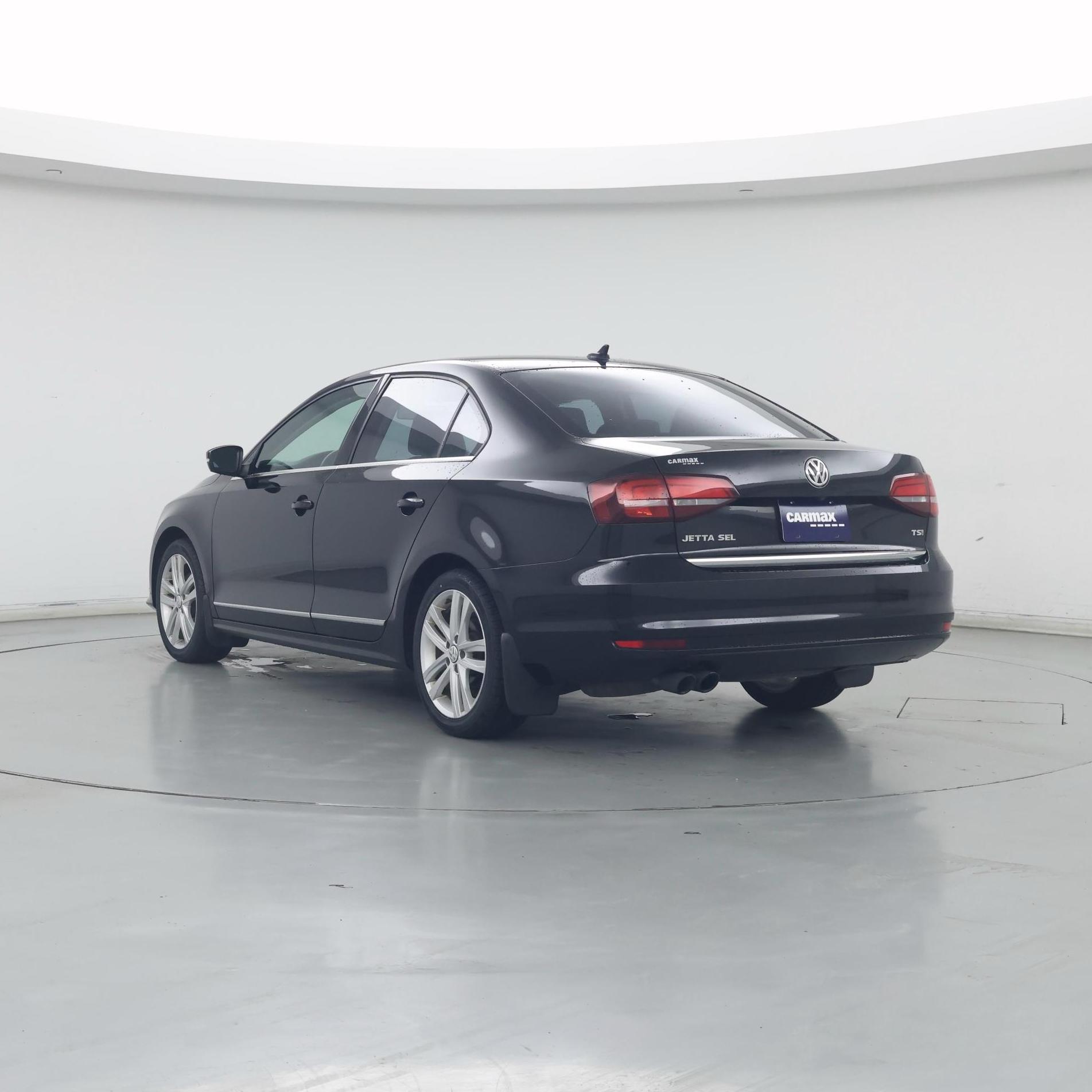 Thumbnail: 2017 Volkswagen Jetta - 2