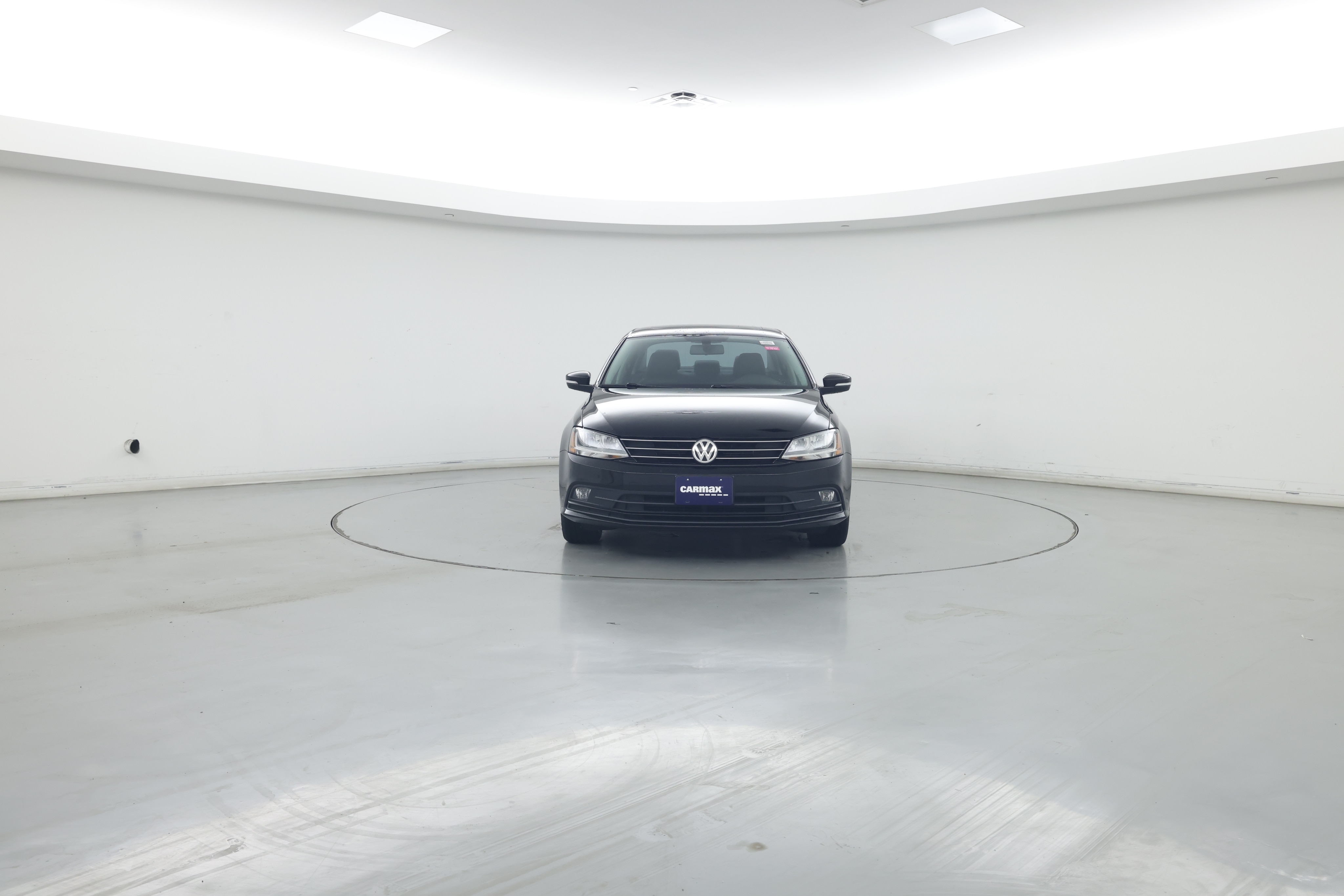 Thumbnail: 2017 Volkswagen Jetta - 5