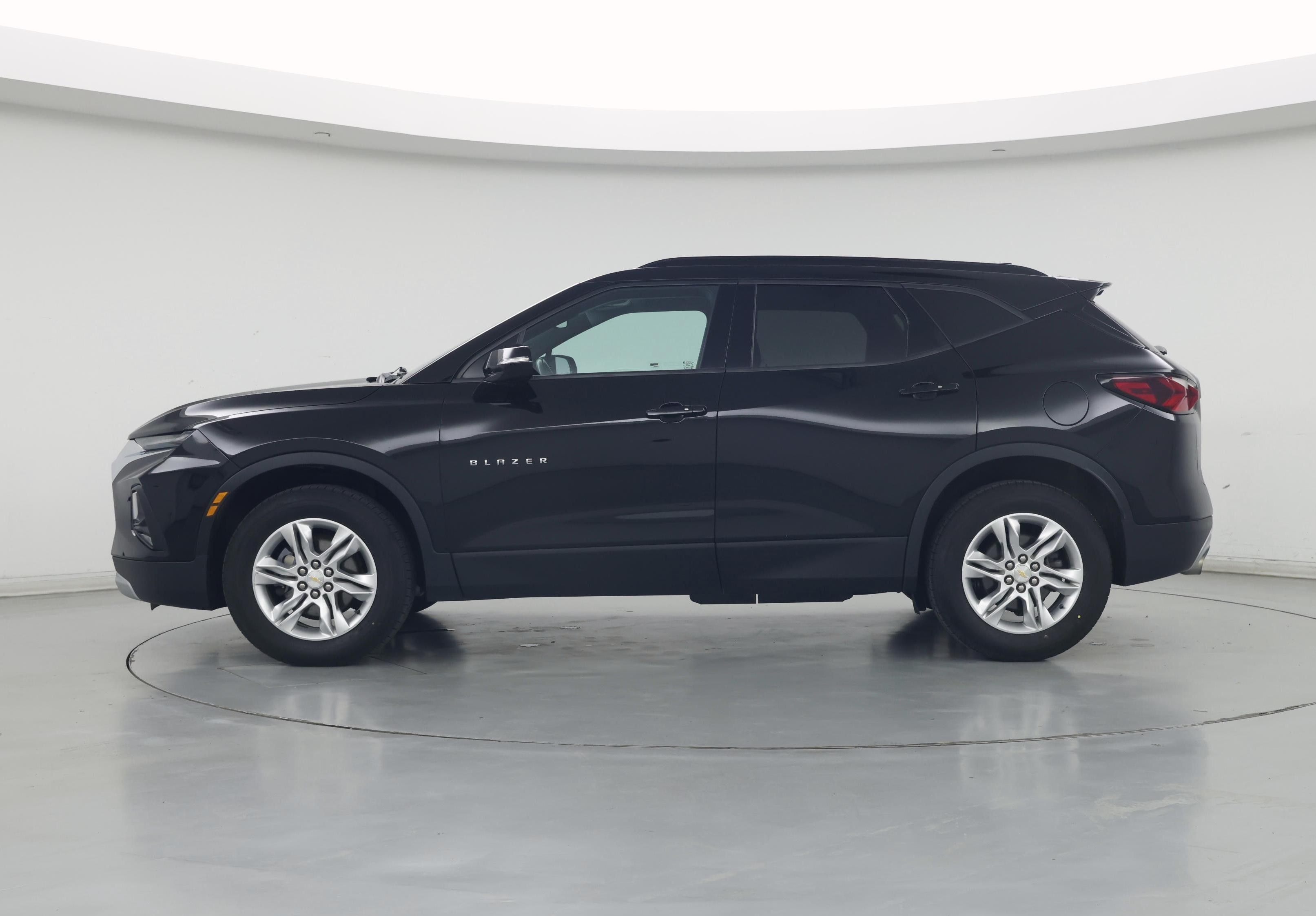 Thumbnail: 2020 Chevrolet Blazer - 3