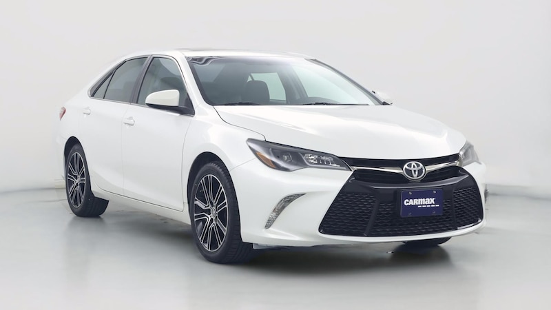 2016 Toyota Camry L Hero Image