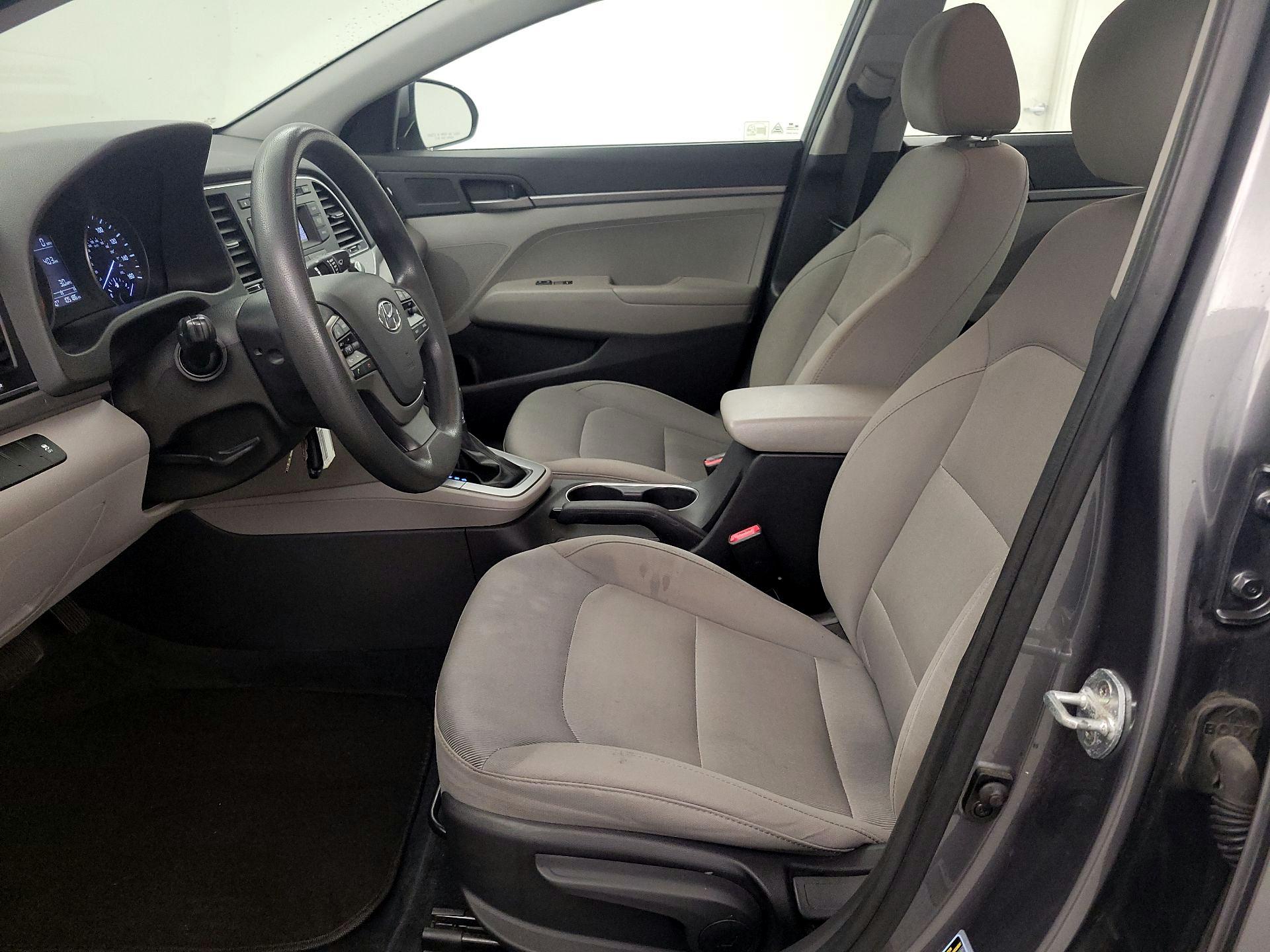 Thumbnail: 2018 Hyundai Elantra - 11