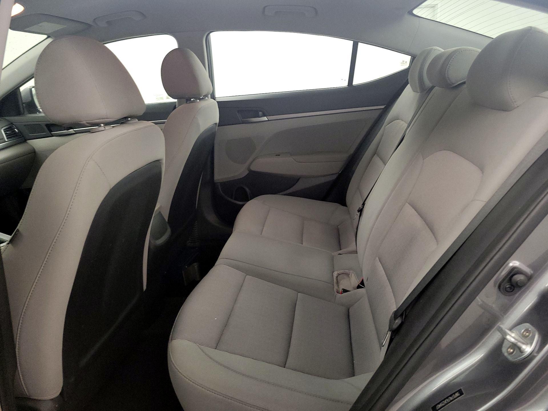 Thumbnail: 2018 Hyundai Elantra - 18