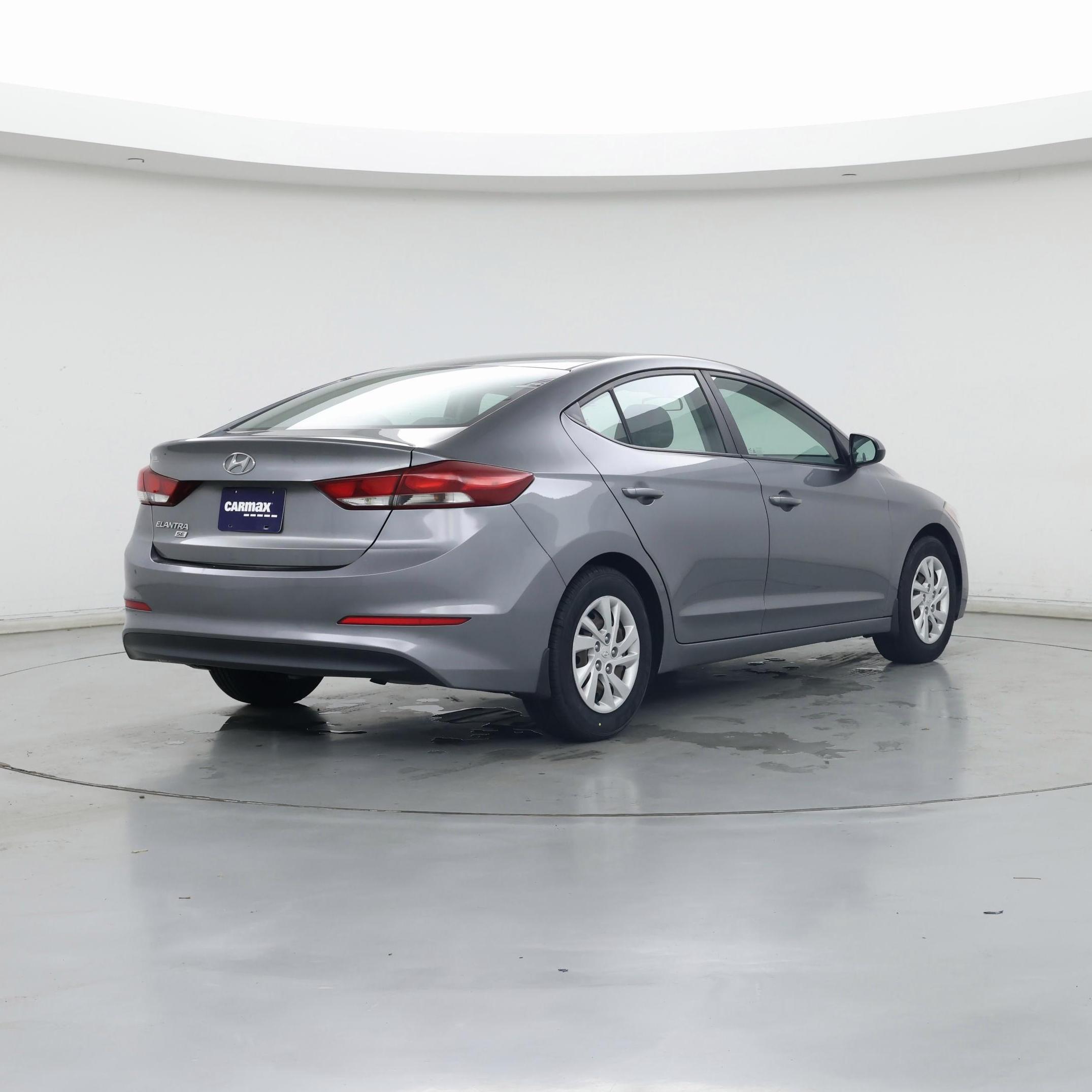 Thumbnail: 2018 Hyundai Elantra - 8