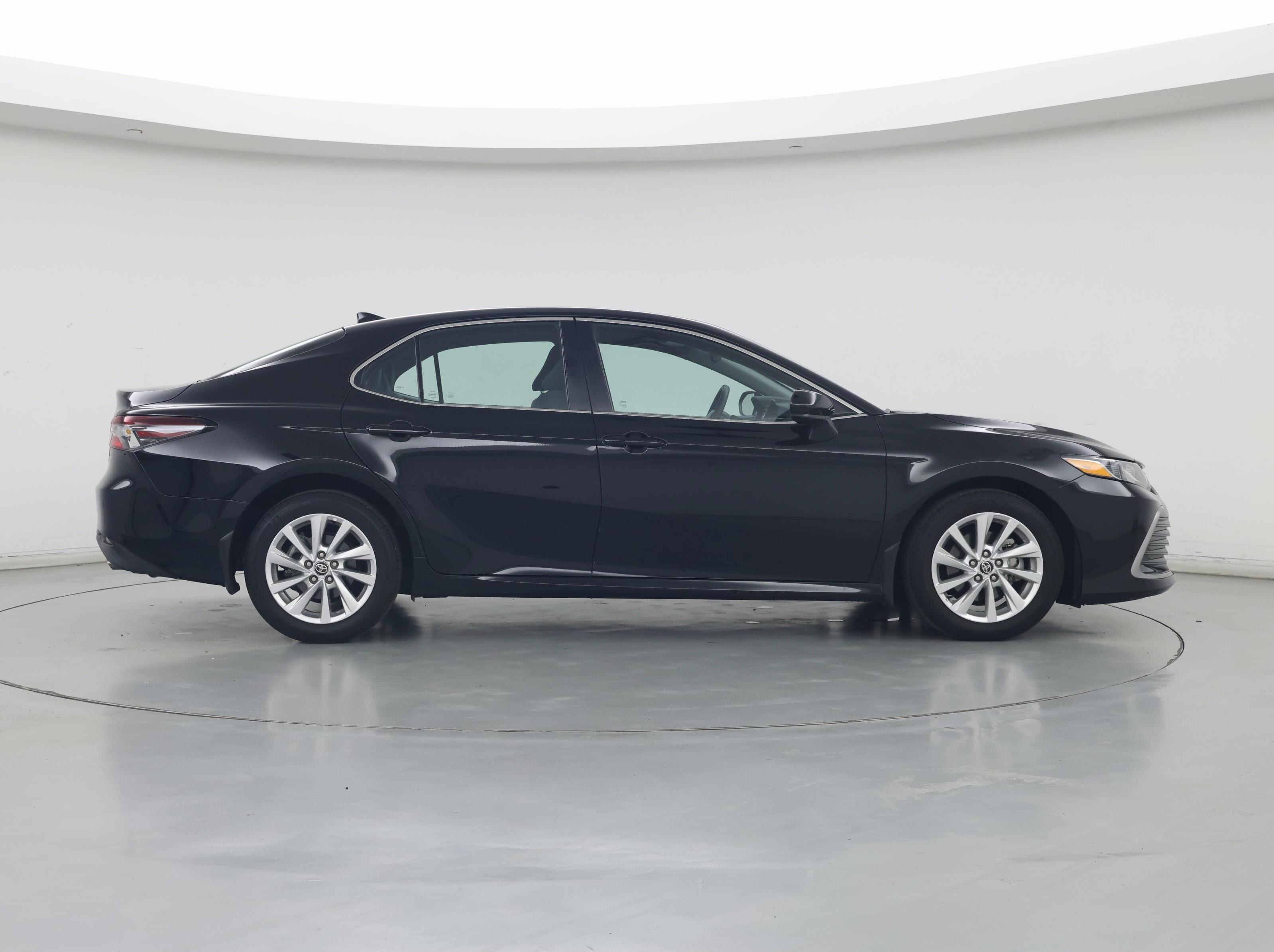 Thumbnail: 2023 Toyota Camry - 7