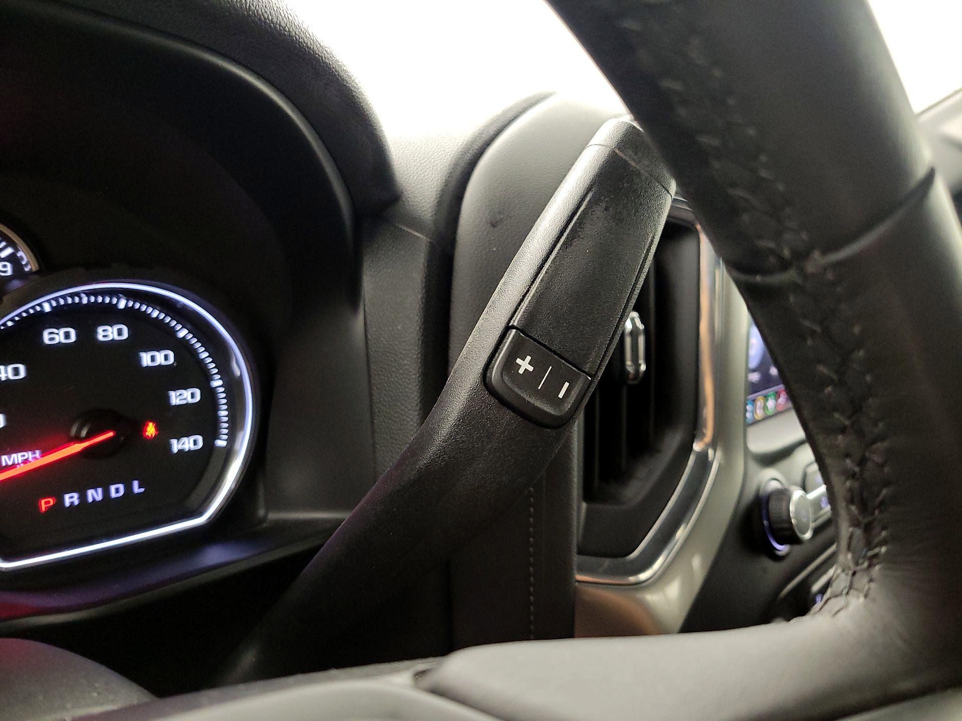 Thumbnail: 2020 Chevrolet Silverado 1500 - 17