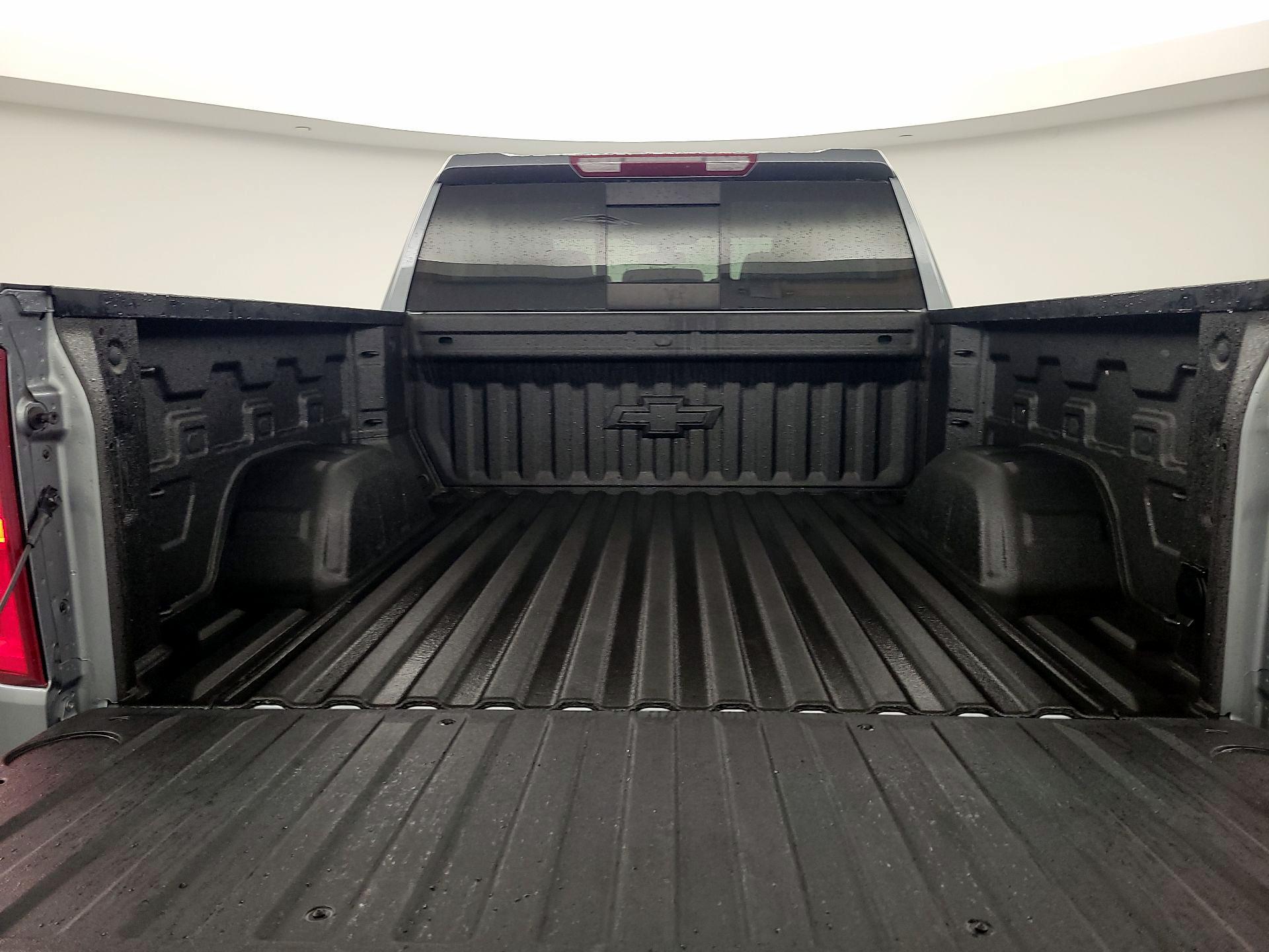 Thumbnail: 2020 Chevrolet Silverado 1500 - 20