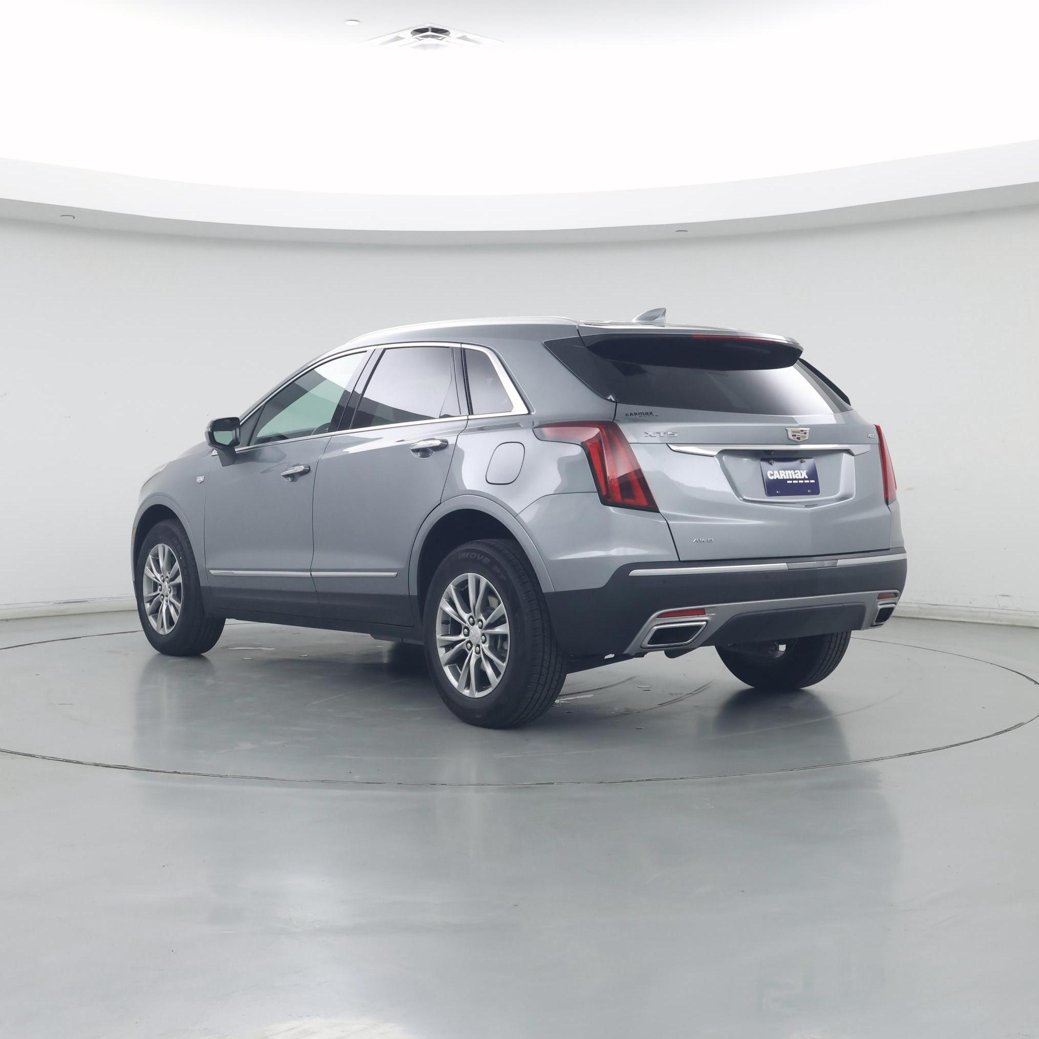Thumbnail: 2023 Cadillac XT5 - 2