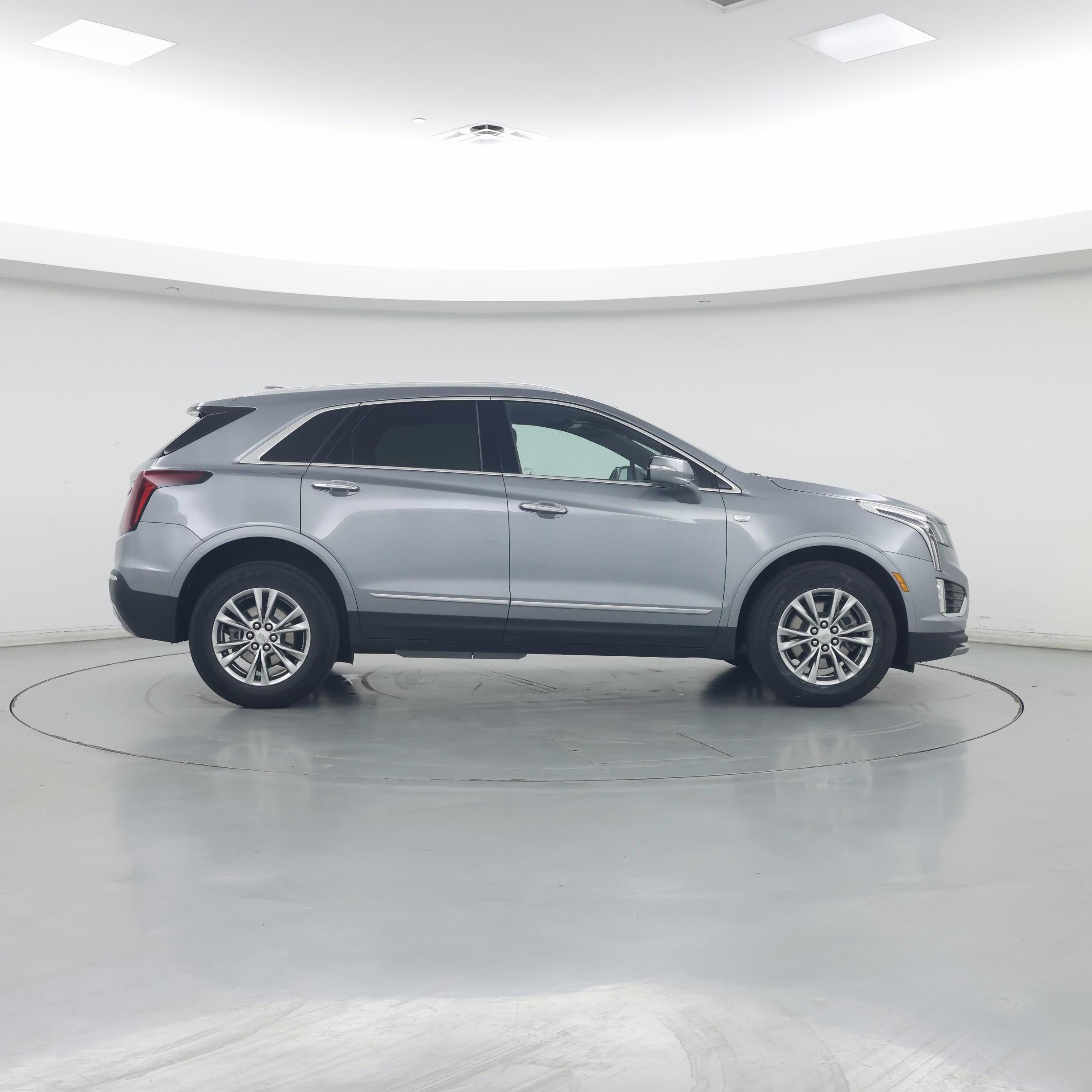Thumbnail: 2023 Cadillac XT5 - 7