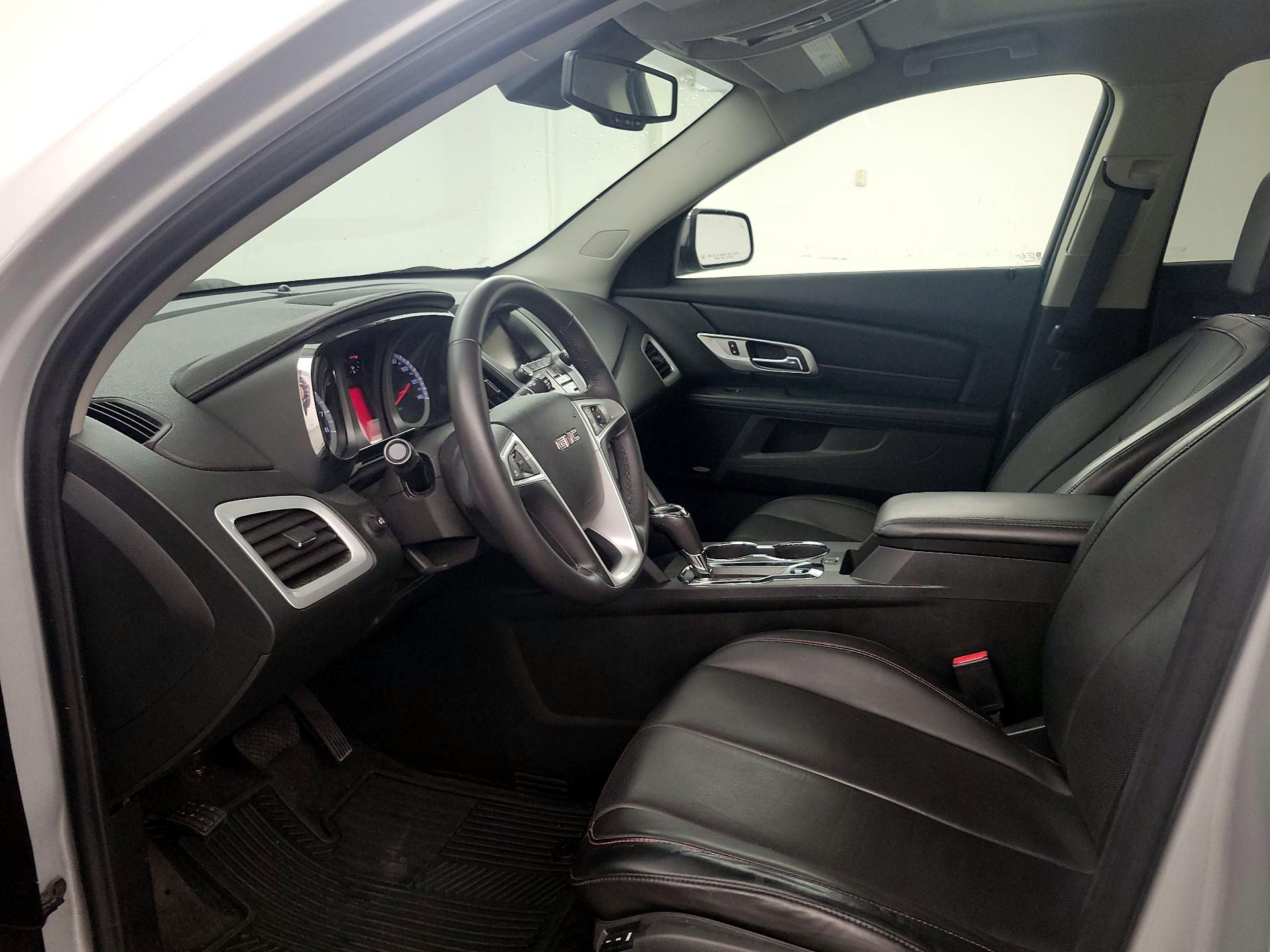Thumbnail: 2016 GMC Terrain - 11