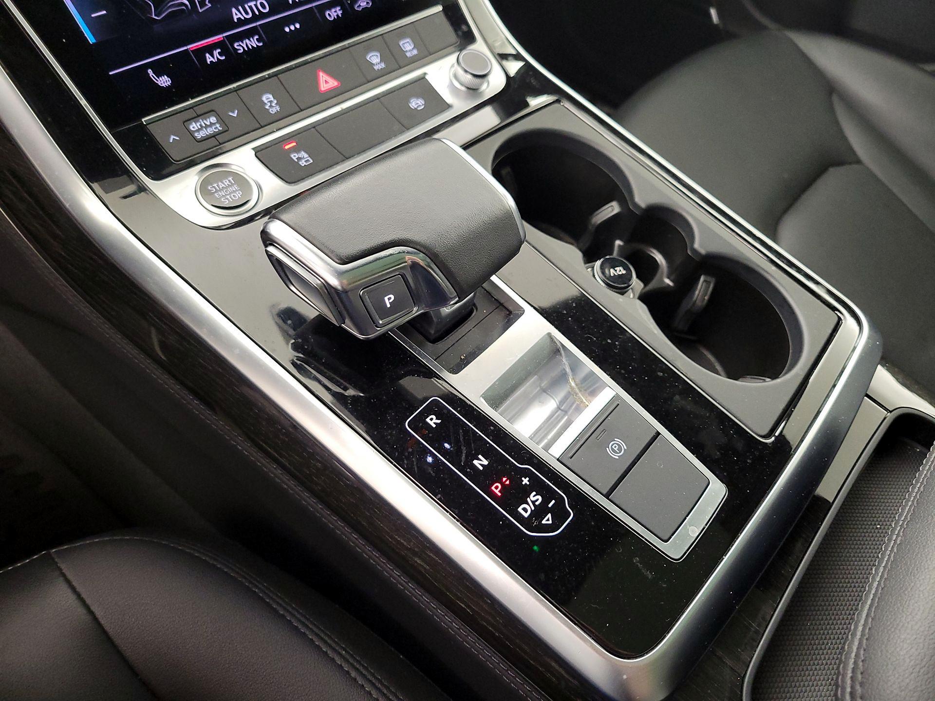 Thumbnail: 2023 Audi Q7 - 17