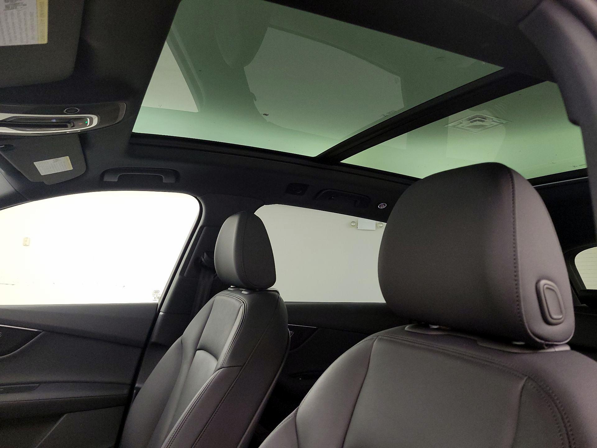Thumbnail: 2023 Audi Q7 - 19