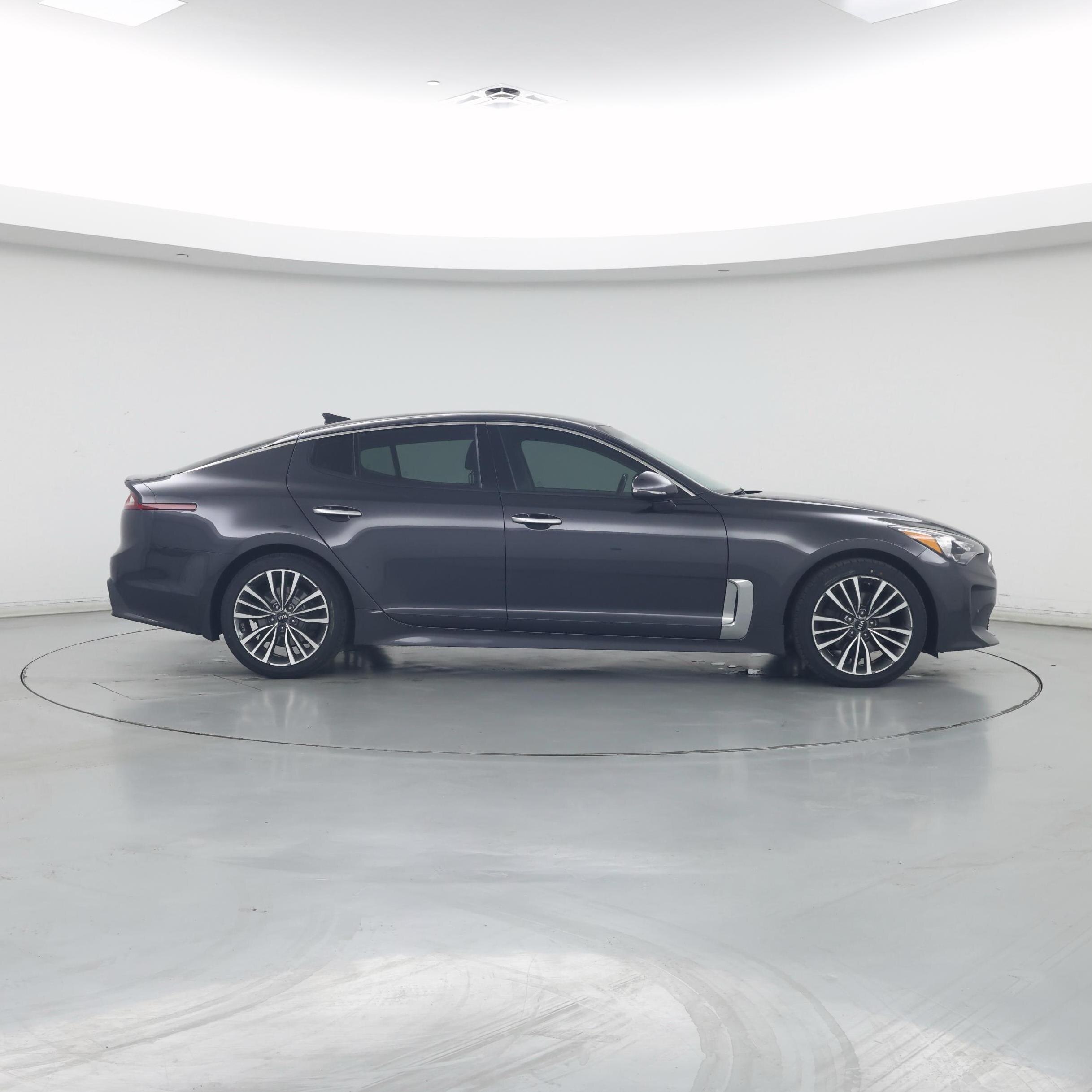 Thumbnail: 2019 Kia Stinger - 7