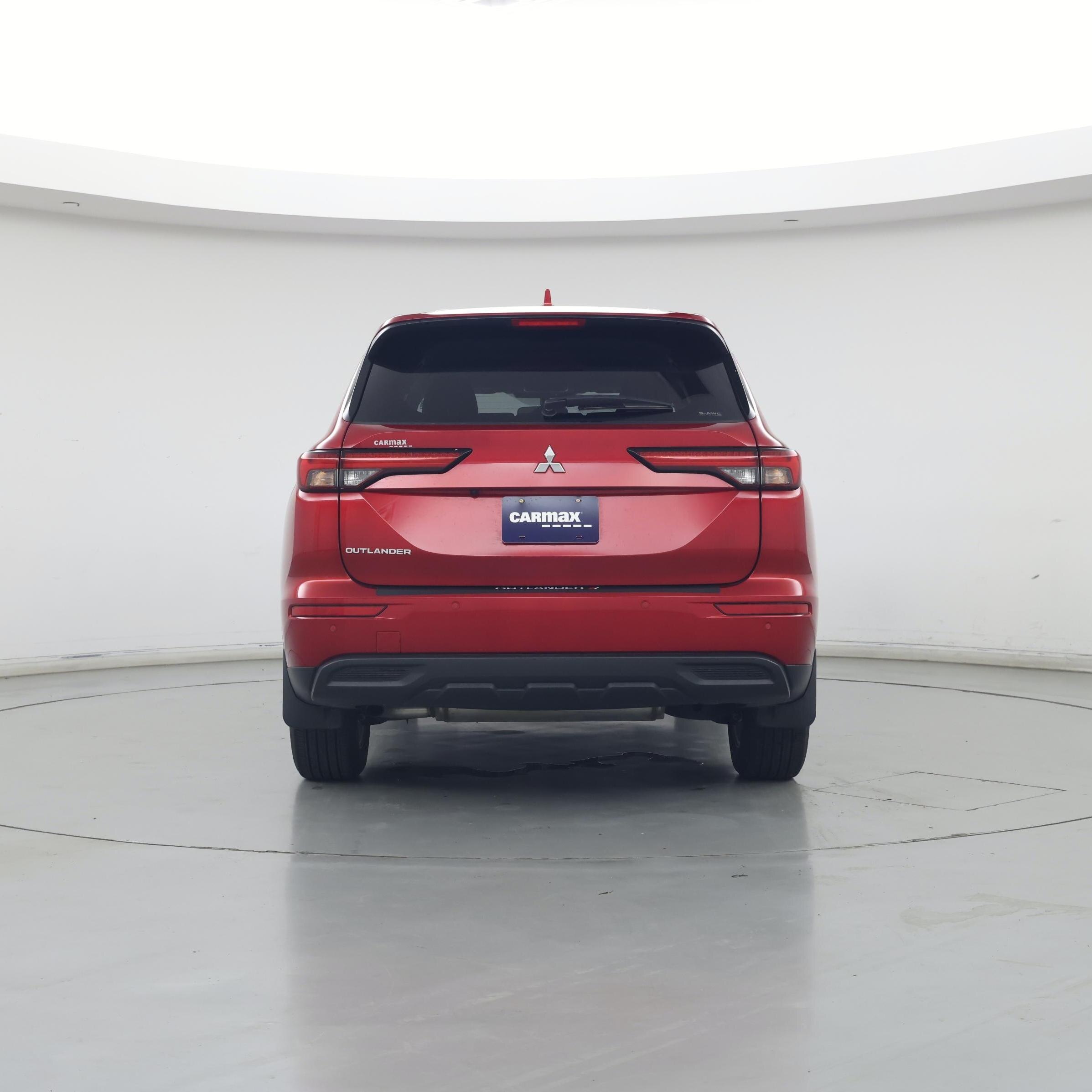 Thumbnail: 2024 Mitsubishi Outlander - 6