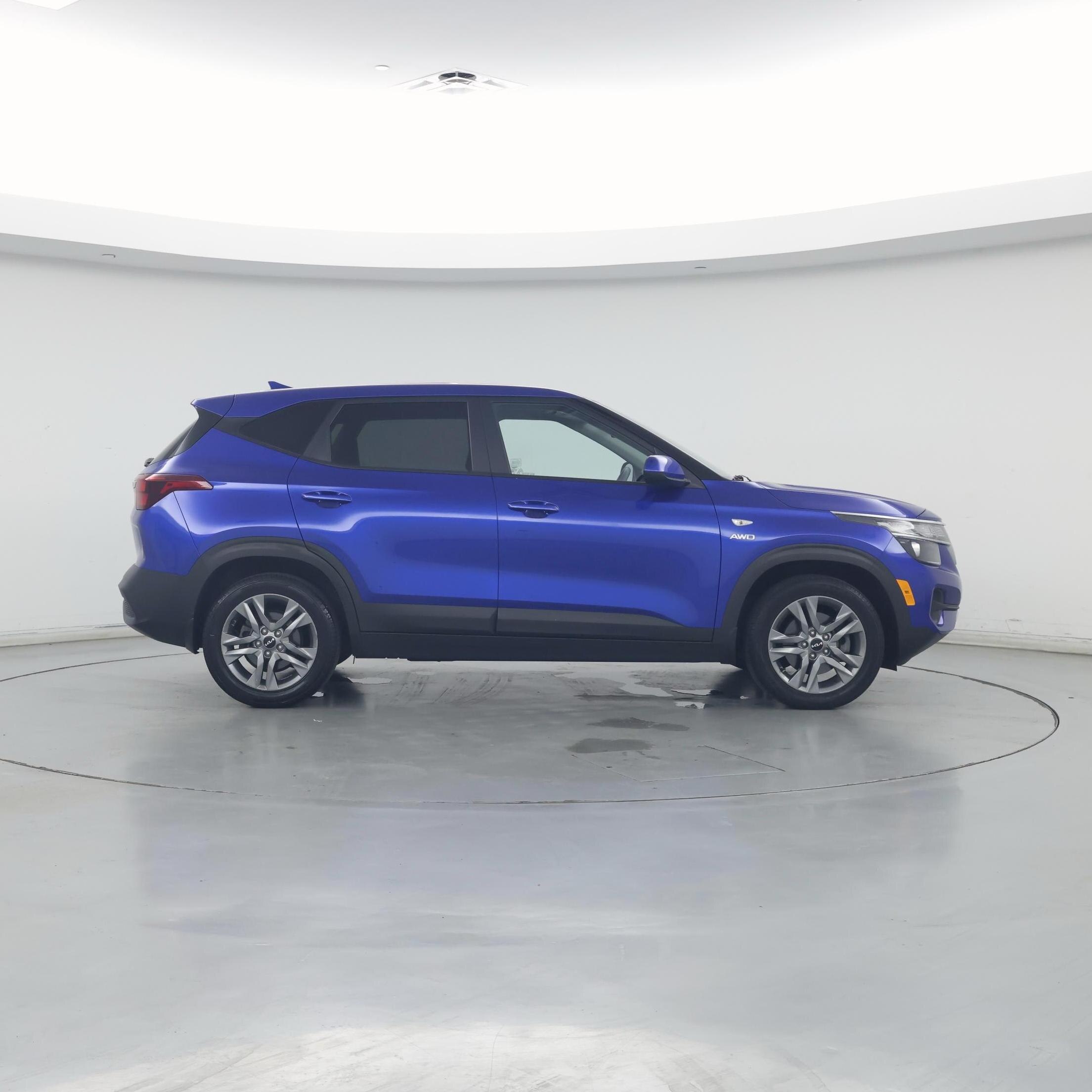 Thumbnail: 2022 Kia Seltos - 7
