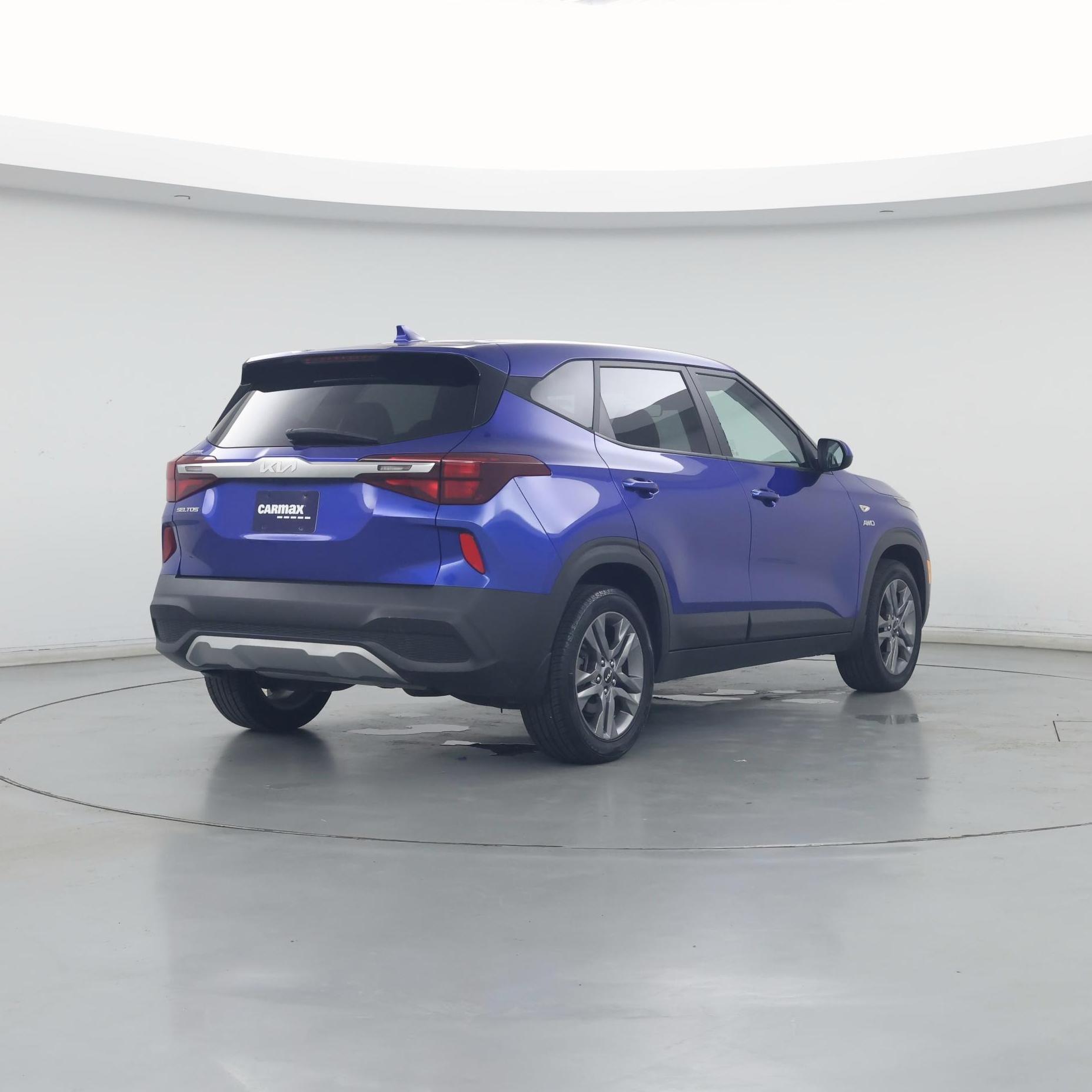 Thumbnail: 2022 Kia Seltos - 8