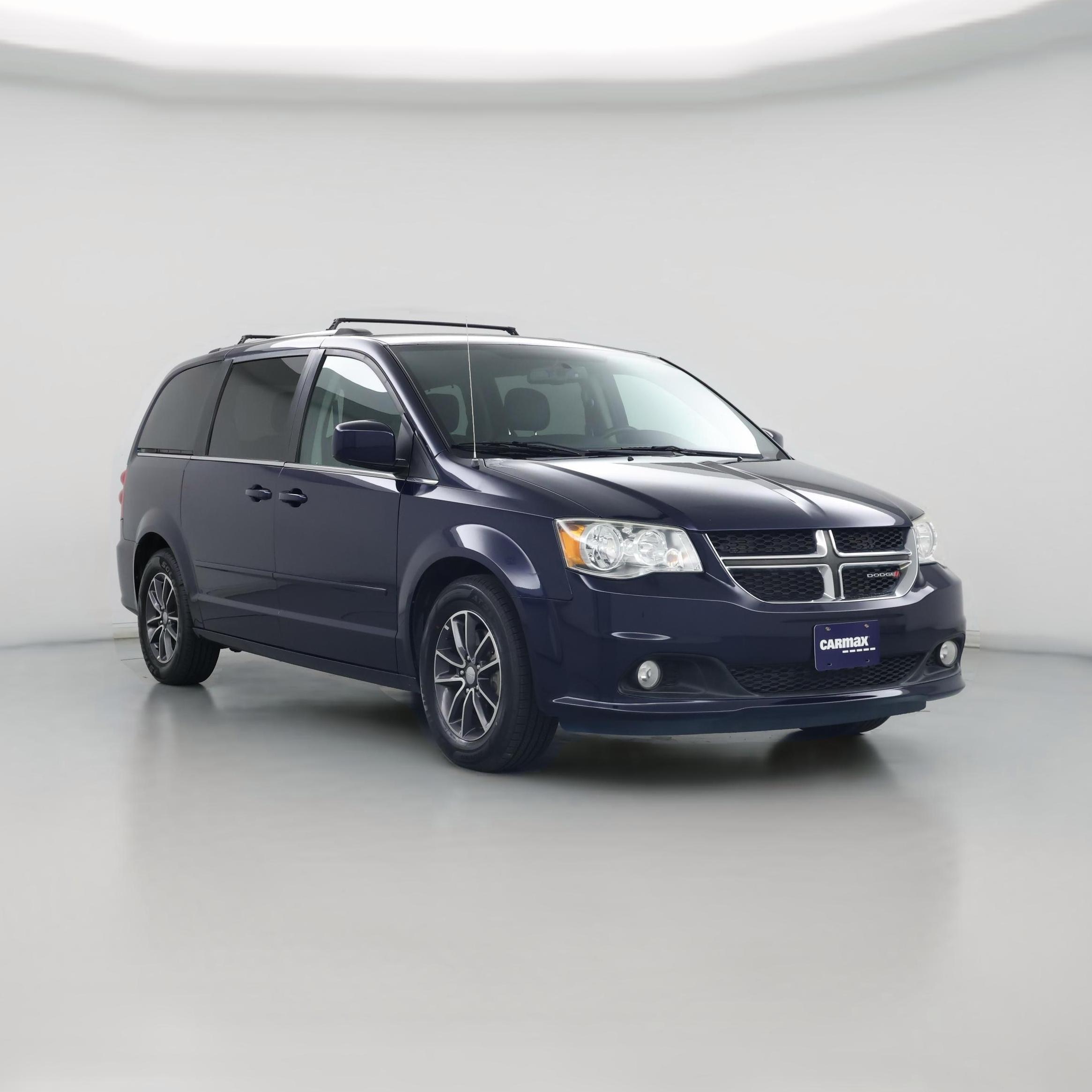 Thumbnail: 2017 Dodge Grand Caravan - 1