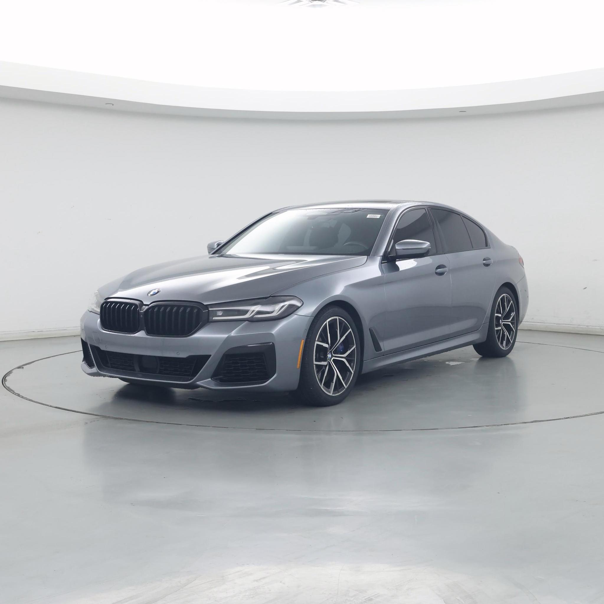 Thumbnail: 2021 BMW 5 Series - 4