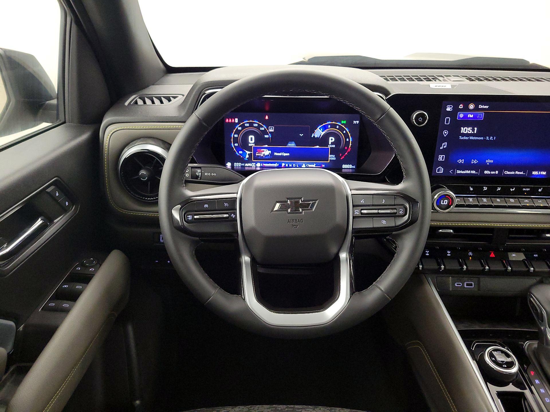 Thumbnail: 2024 Chevrolet Colorado - 10
