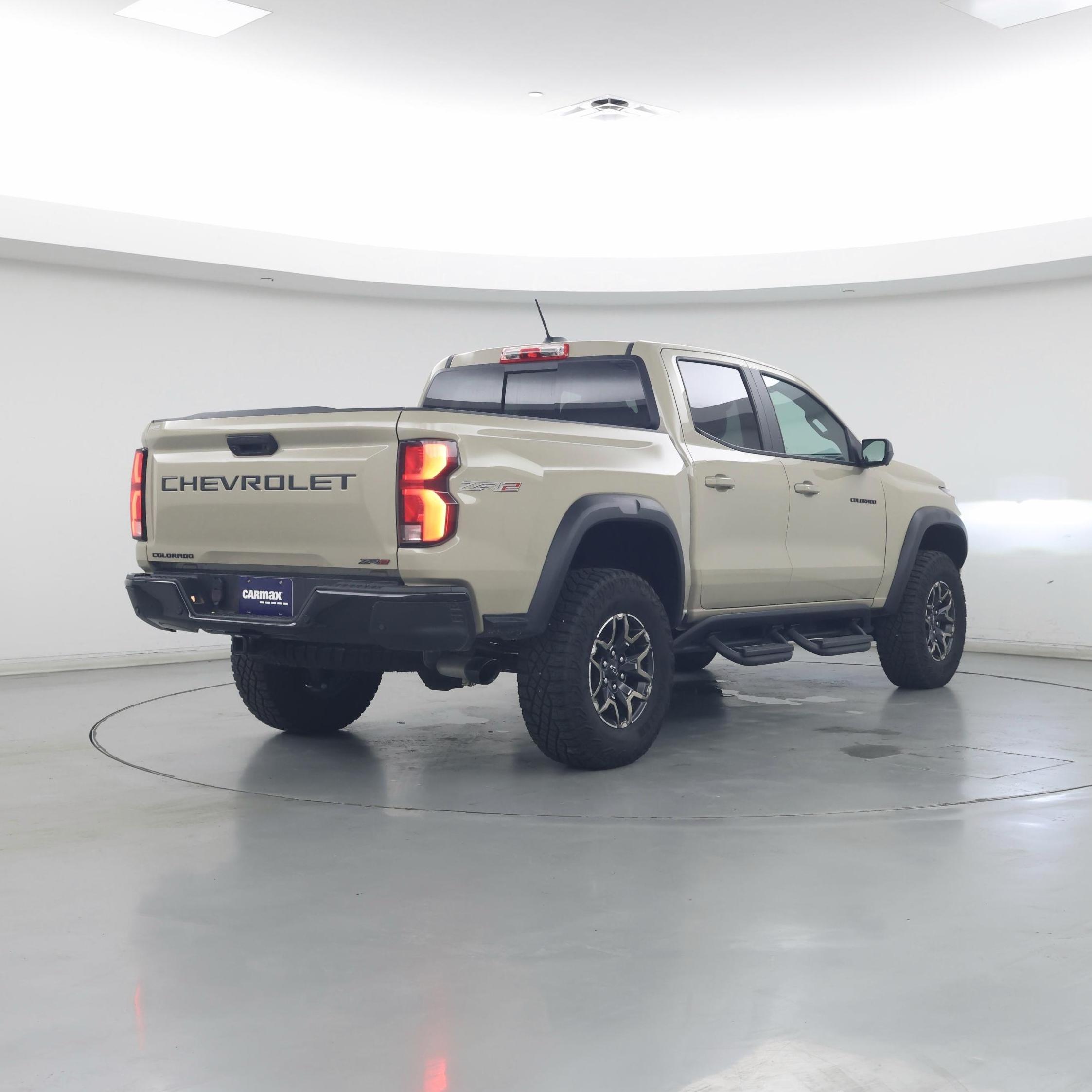 Thumbnail: 2024 Chevrolet Colorado - 8