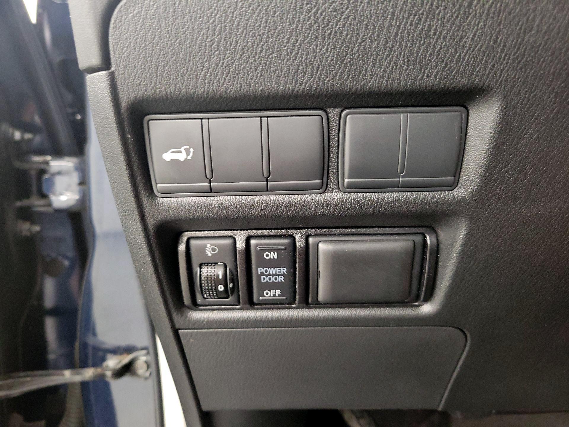 Thumbnail: 2018 Nissan Armada - 13