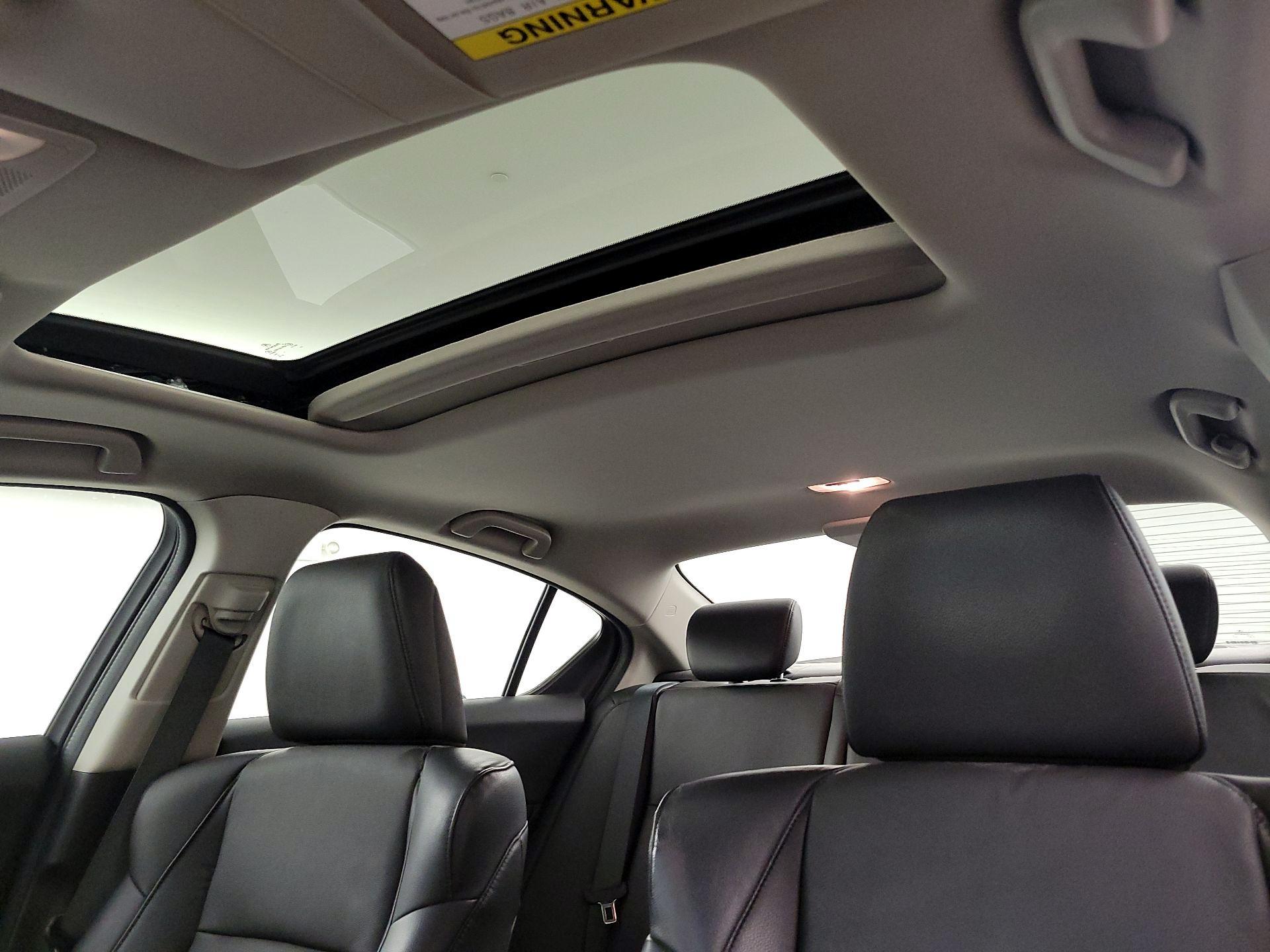 Thumbnail: 2014 Acura ILX - 18
