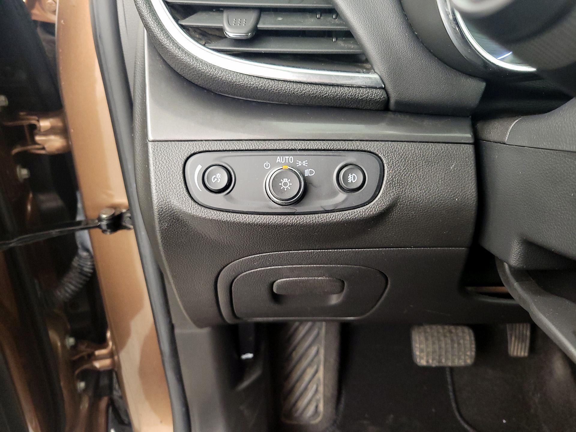 Thumbnail: 2017 Buick Encore - 13