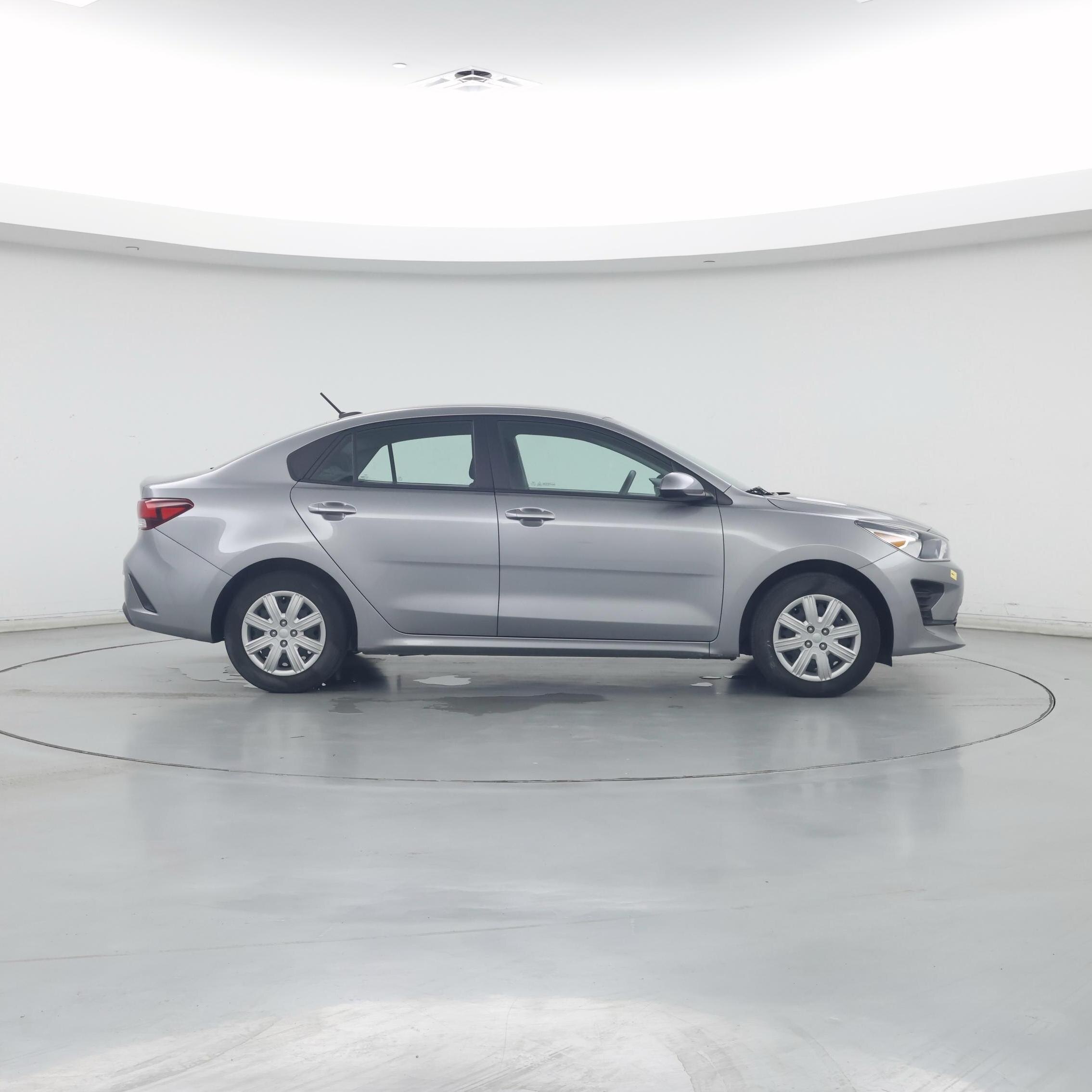Thumbnail: 2022 Kia Rio - 7